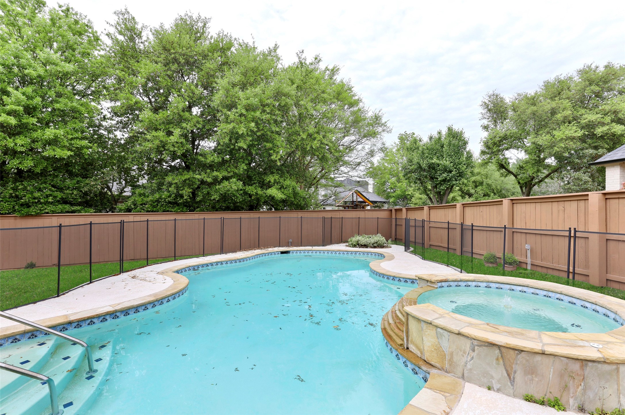 914 Edgemeer Lane Southlake TX 76092