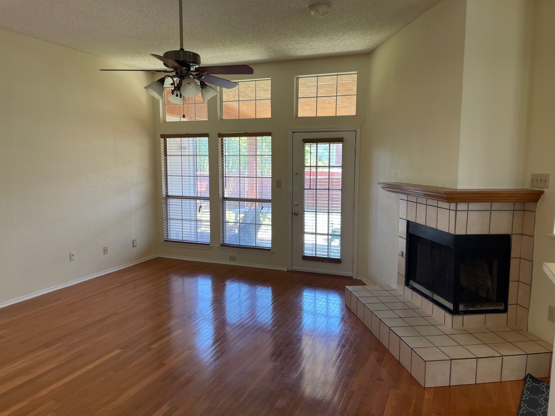 1520 Mission Ridge Trail Carrollton TX 75007