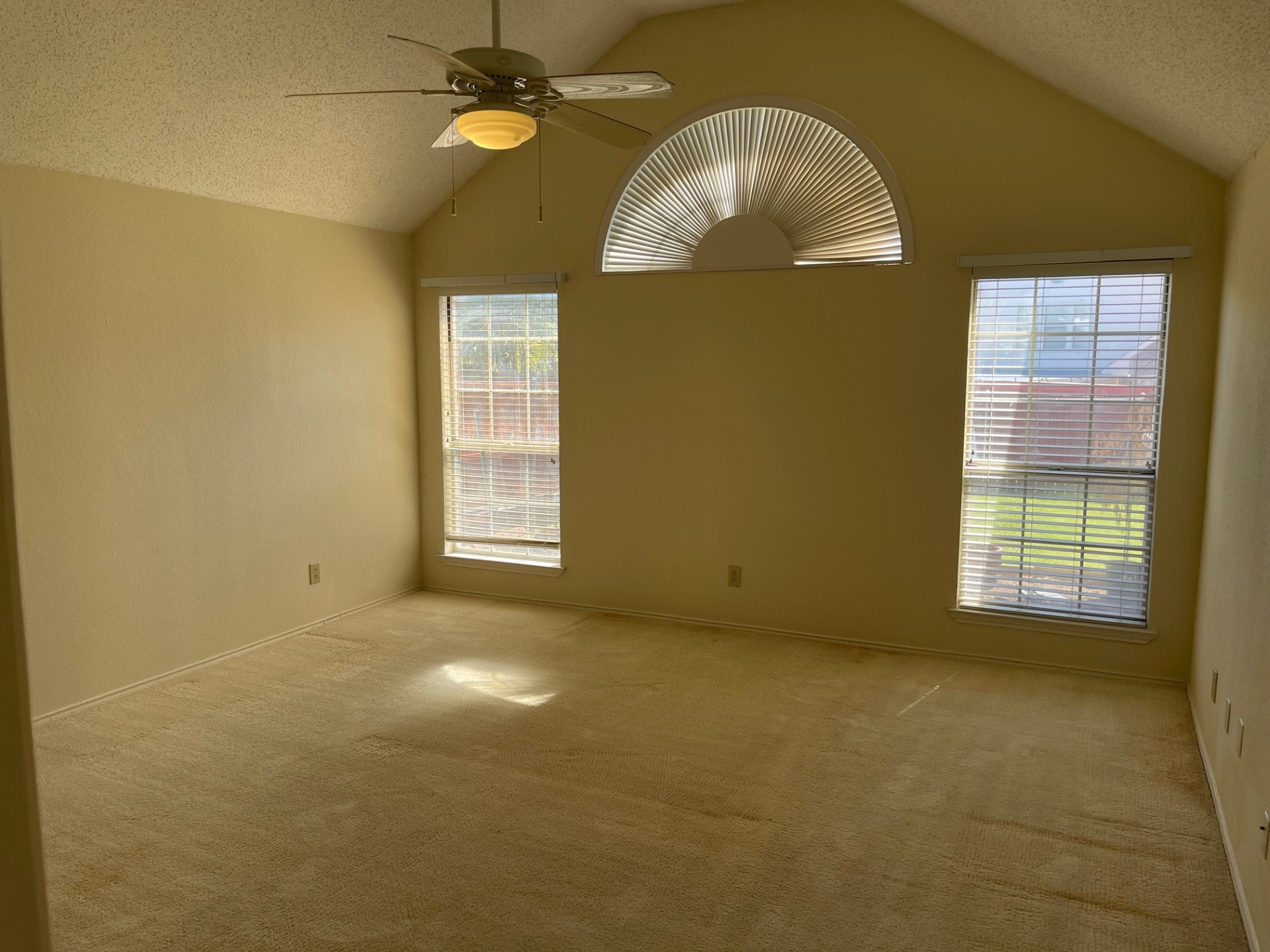1520 Mission Ridge Trail Carrollton TX 75007