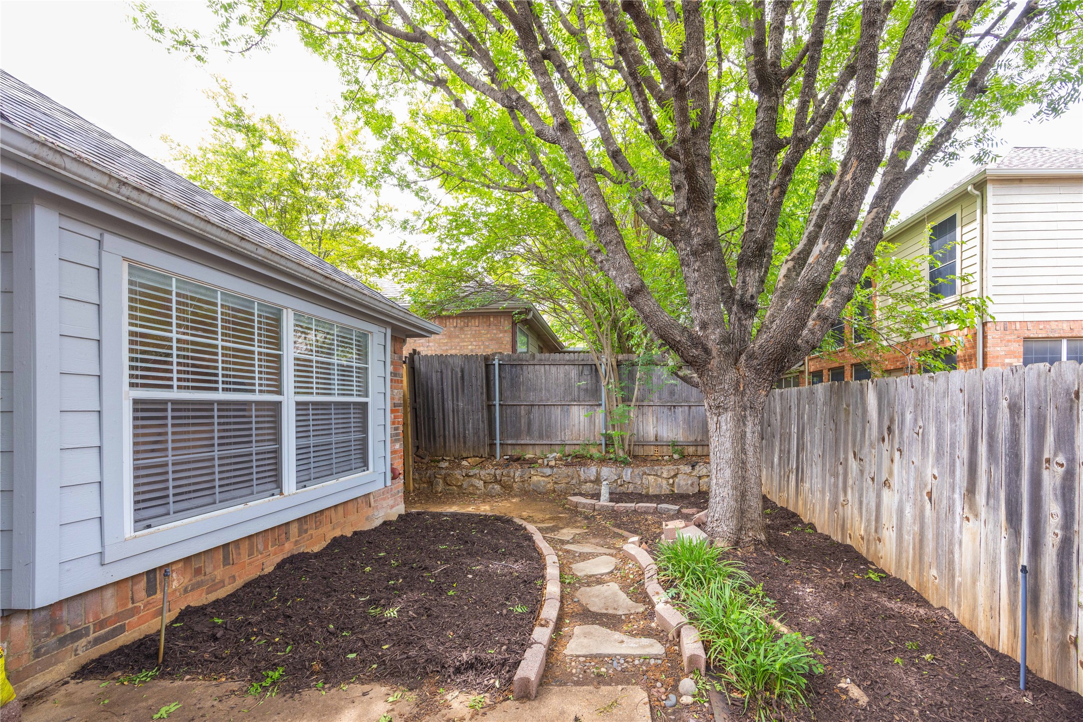 2405 Pinehurst Court Highland Village TX 75077