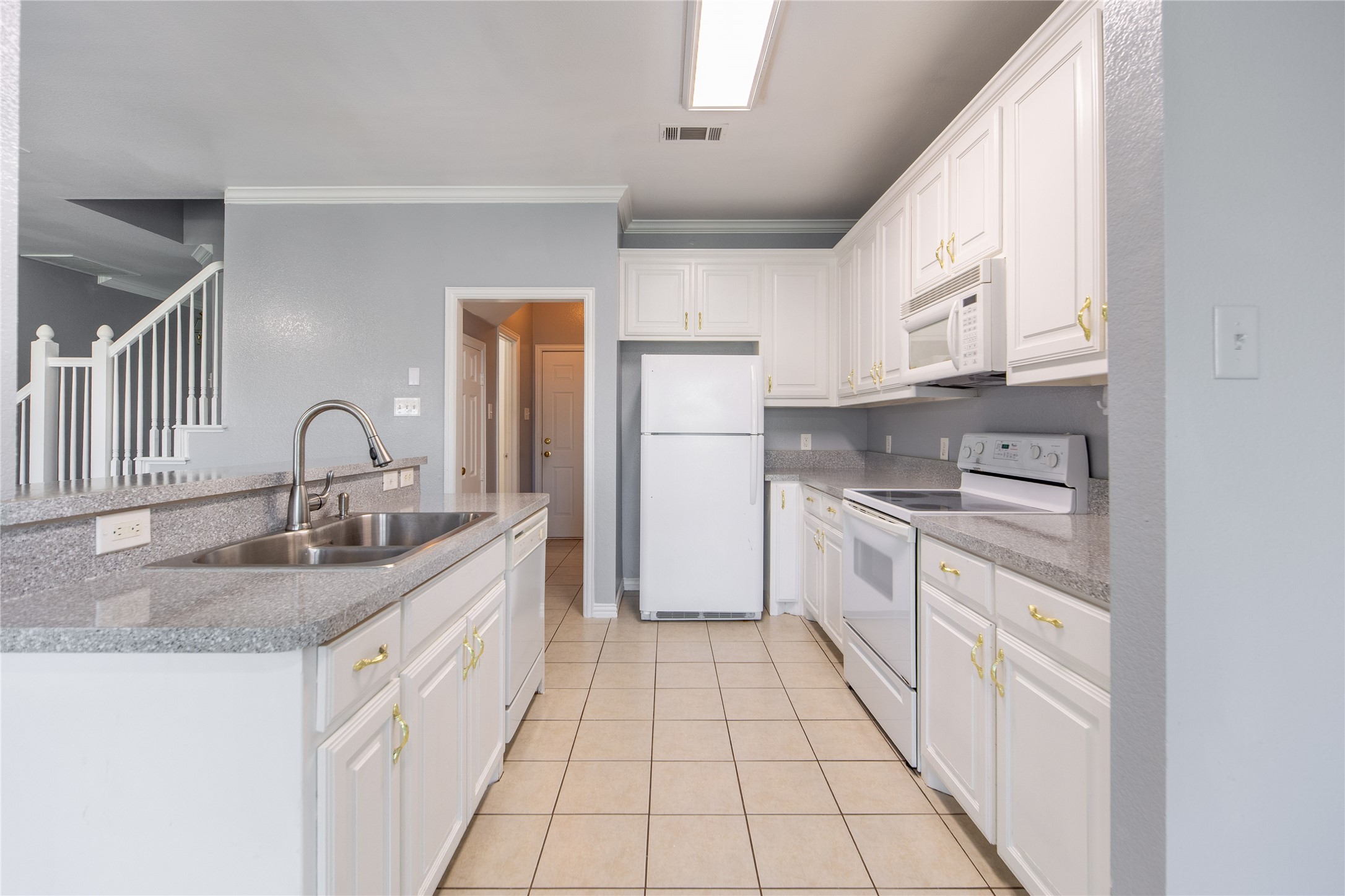 5813 Blackmon Court Fort Worth TX 76137