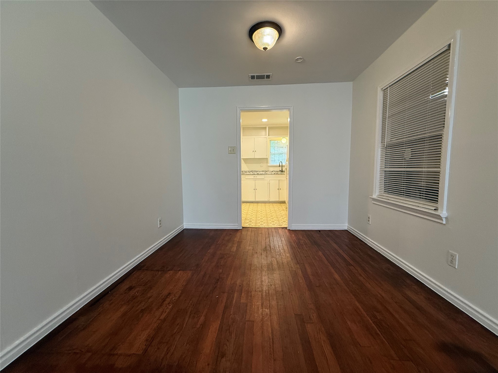 3205 Elva Avenue Dallas TX 75227