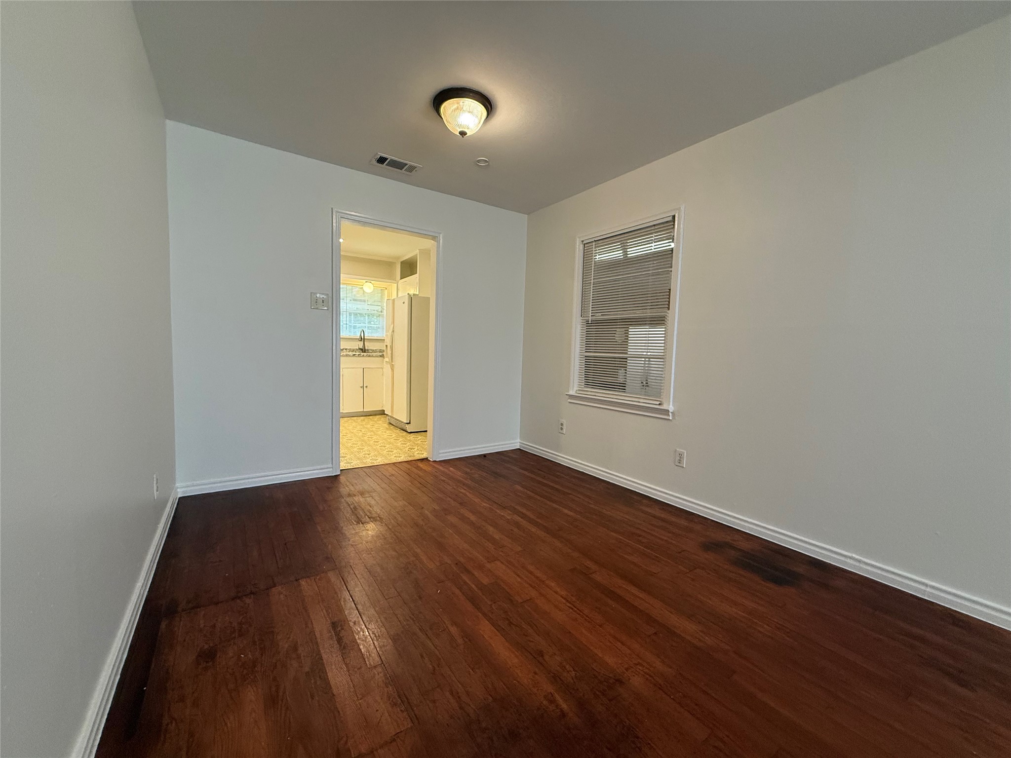 3205 Elva Avenue Dallas TX 75227