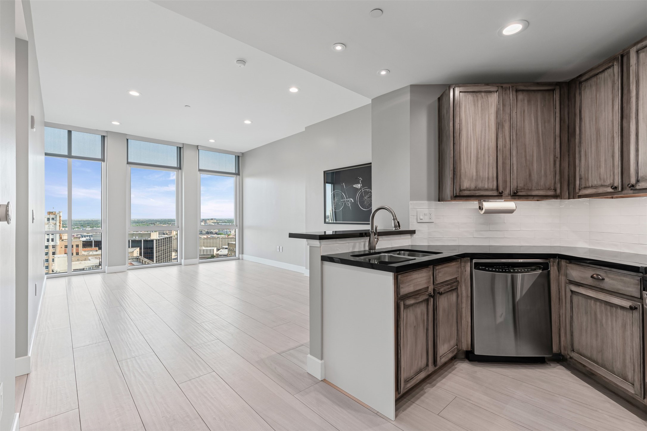 500 Throckmorton Street Fort Worth TX 76102
