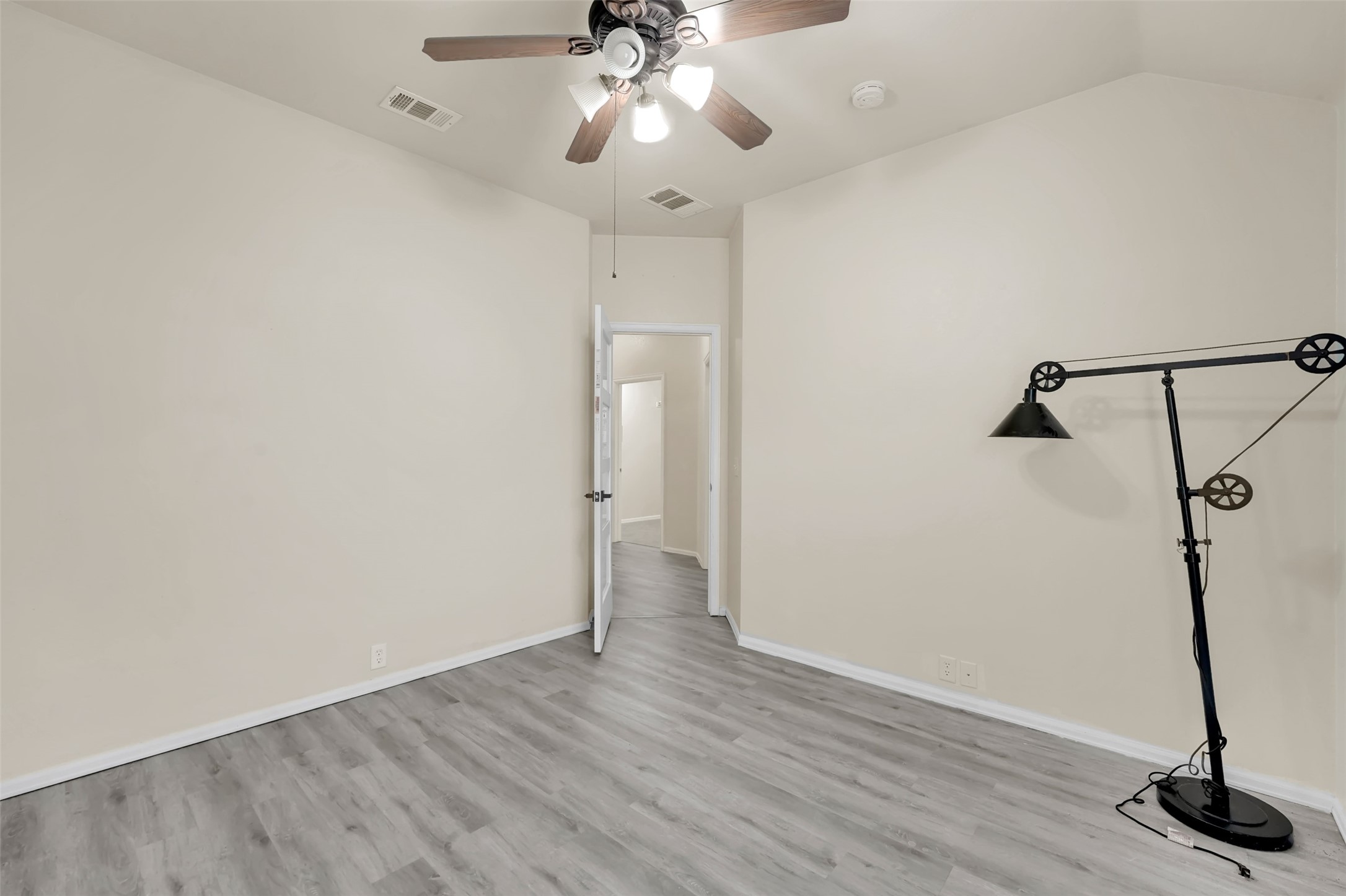 629 Rosarita Road Arlington TX 76002