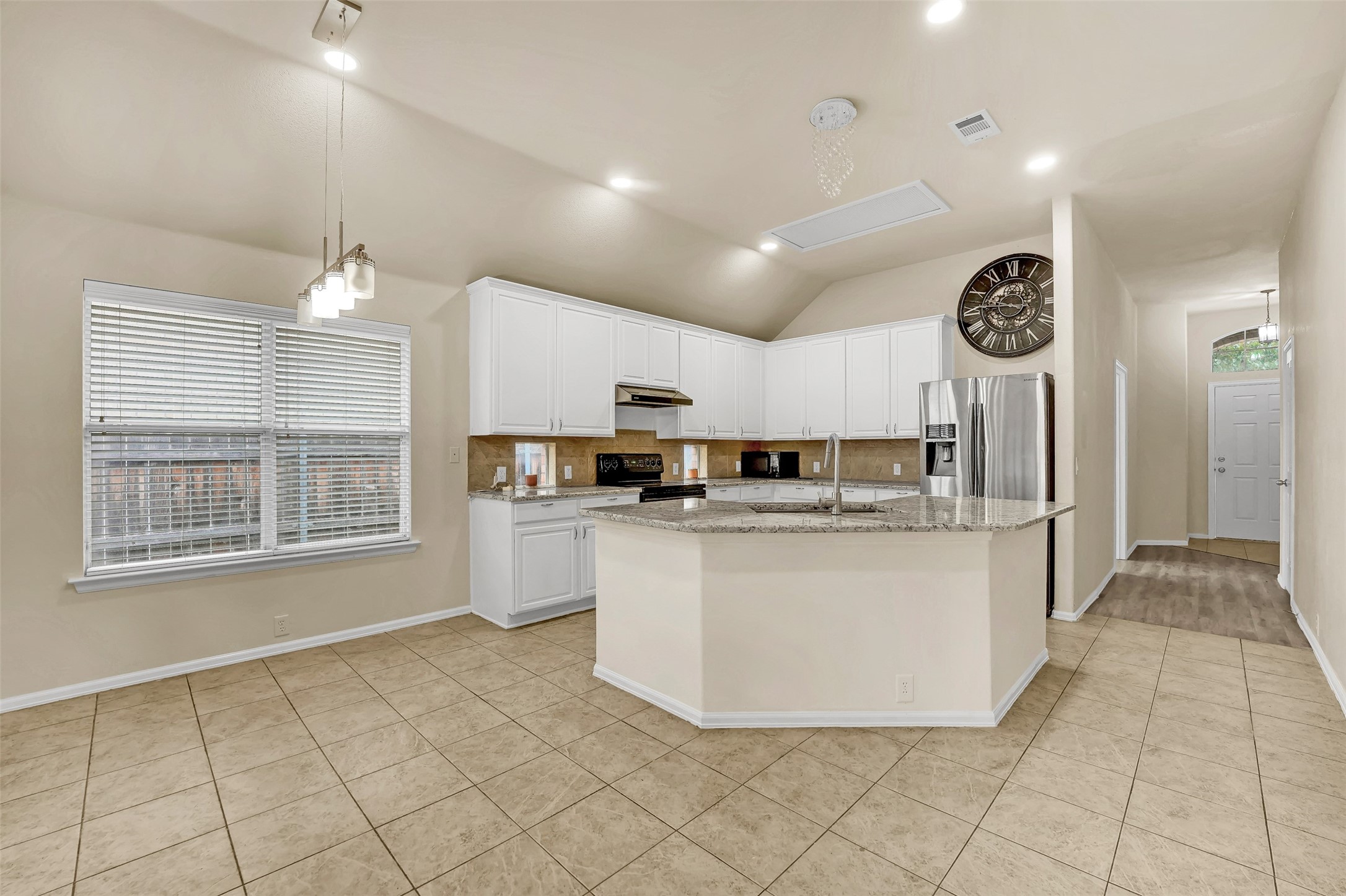 629 Rosarita Road Arlington TX 76002
