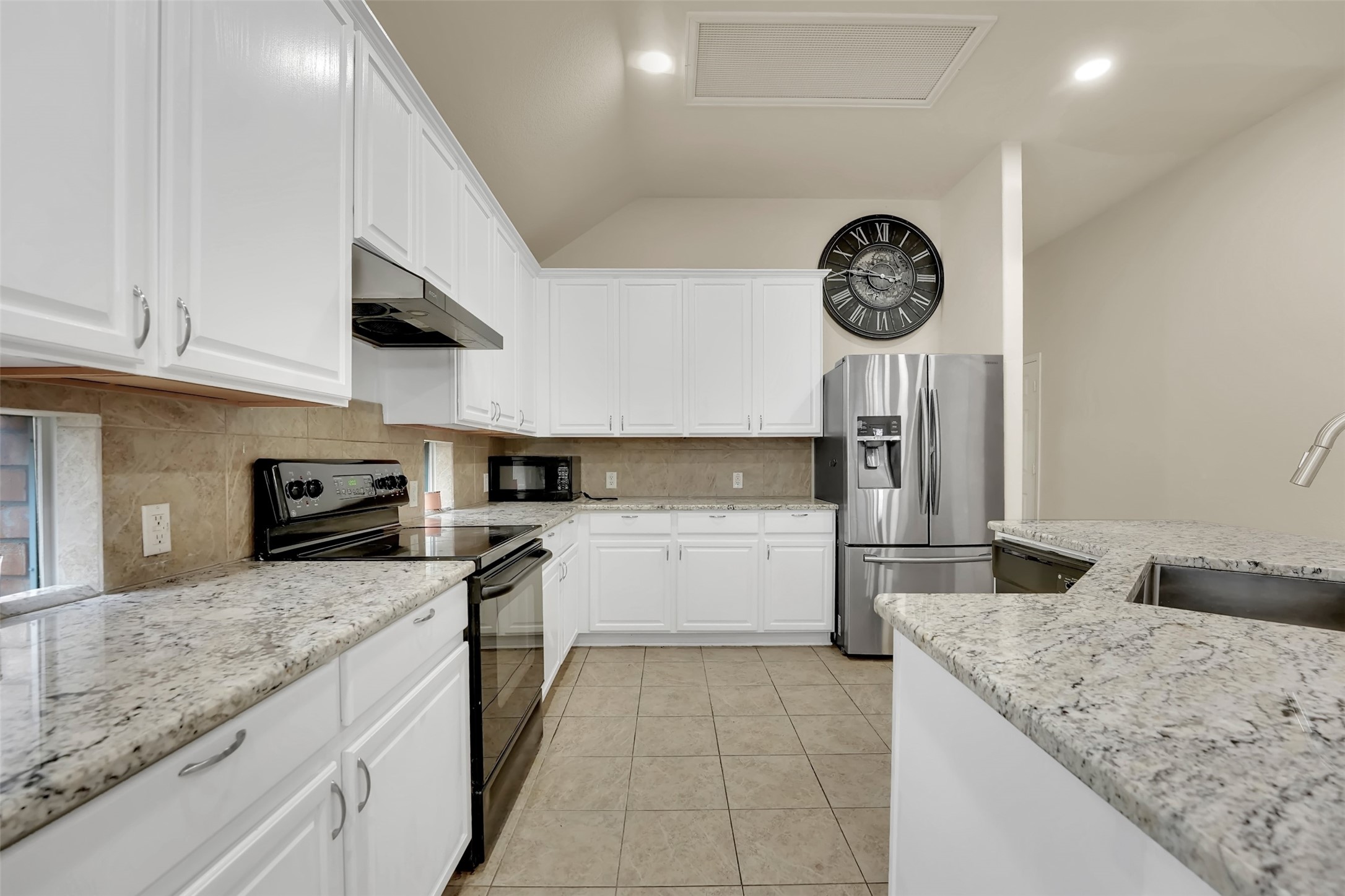 629 Rosarita Road Arlington TX 76002