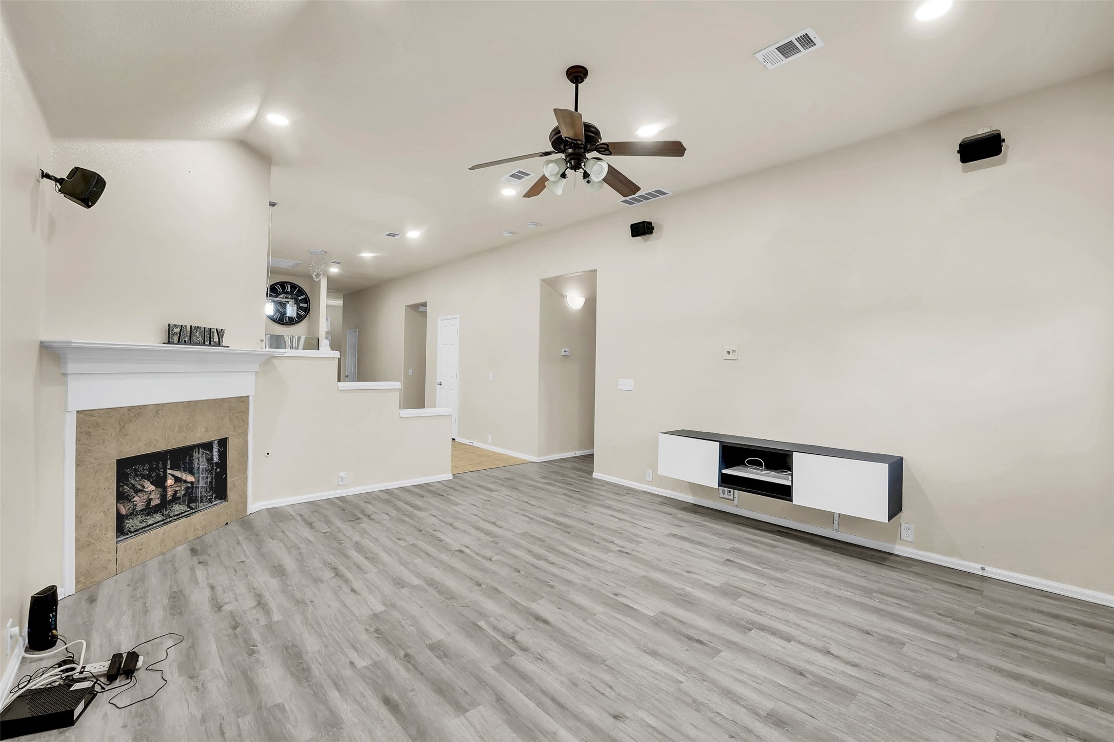 629 Rosarita Road Arlington TX 76002