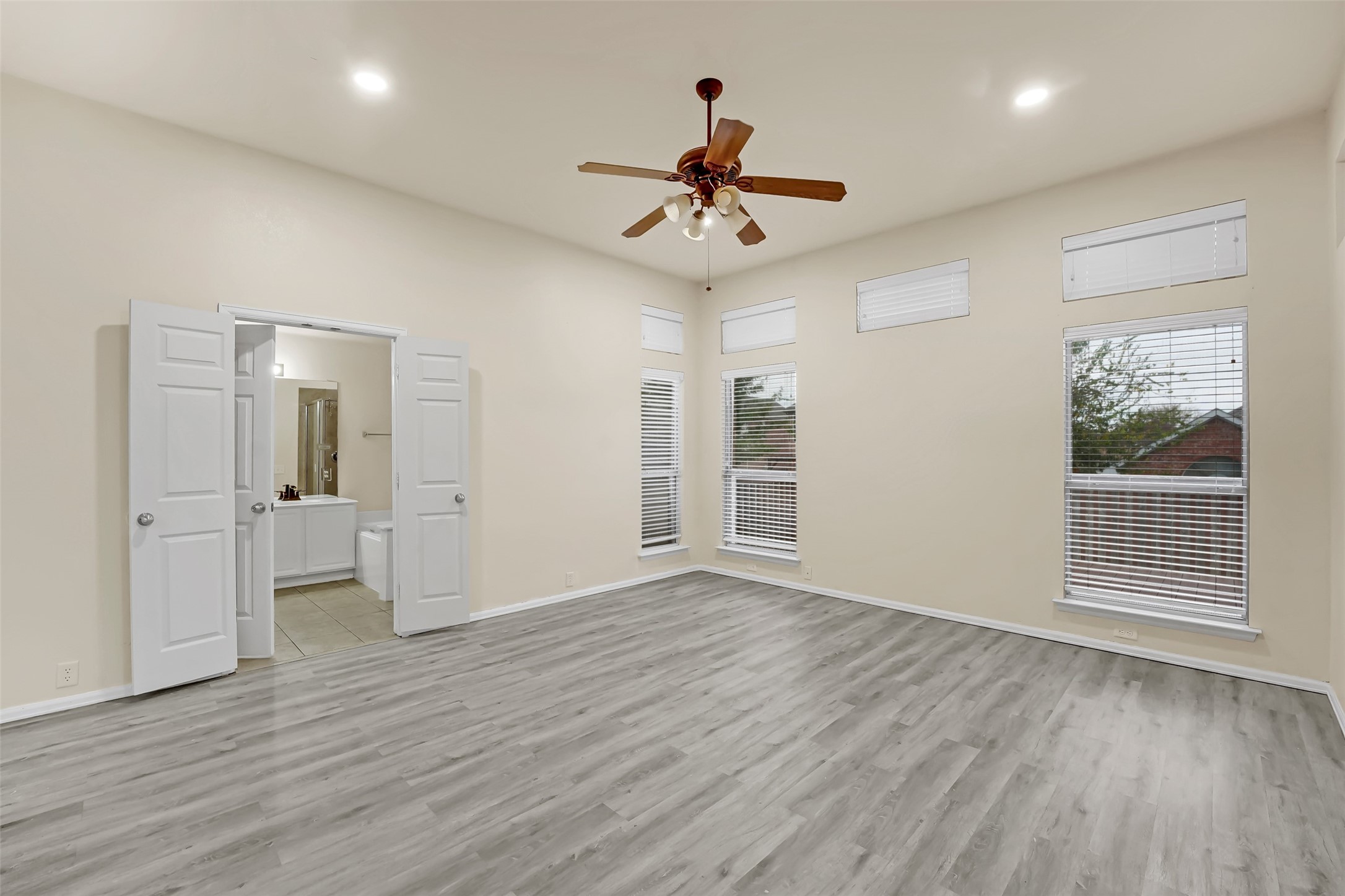 629 Rosarita Road Arlington TX 76002