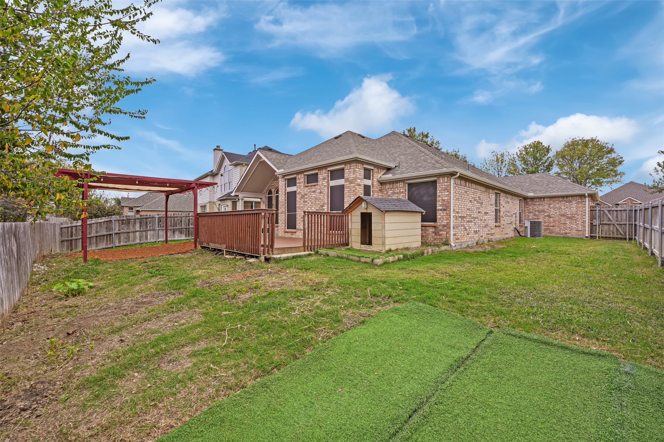 629 Rosarita Road Arlington TX 76002
