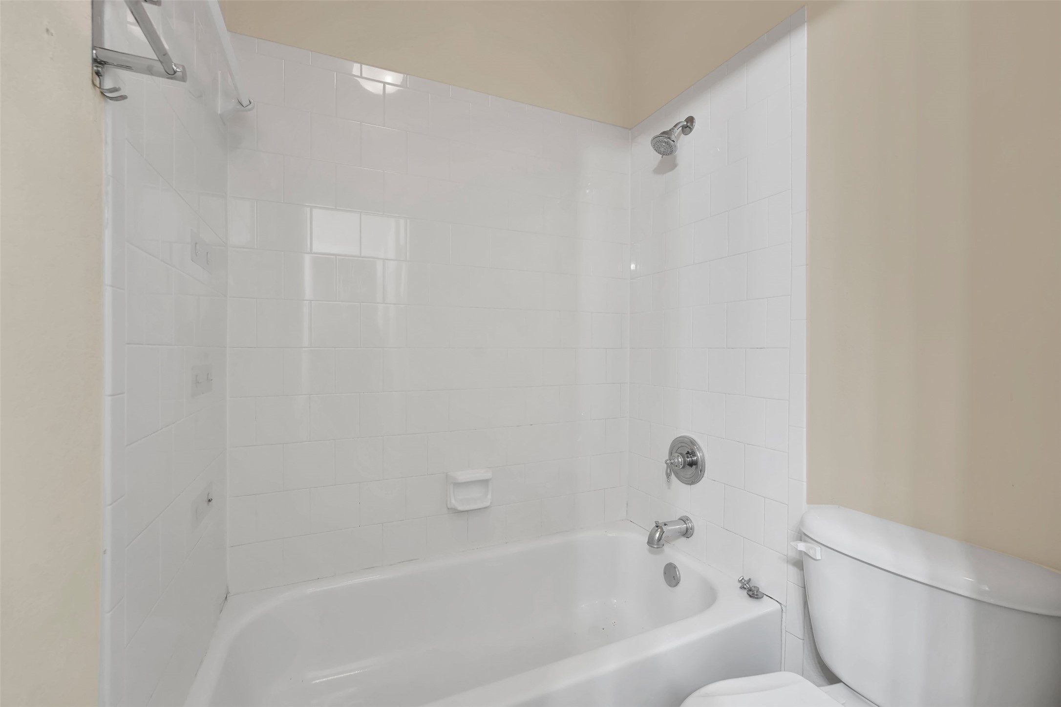 629 Rosarita Road Arlington TX 76002