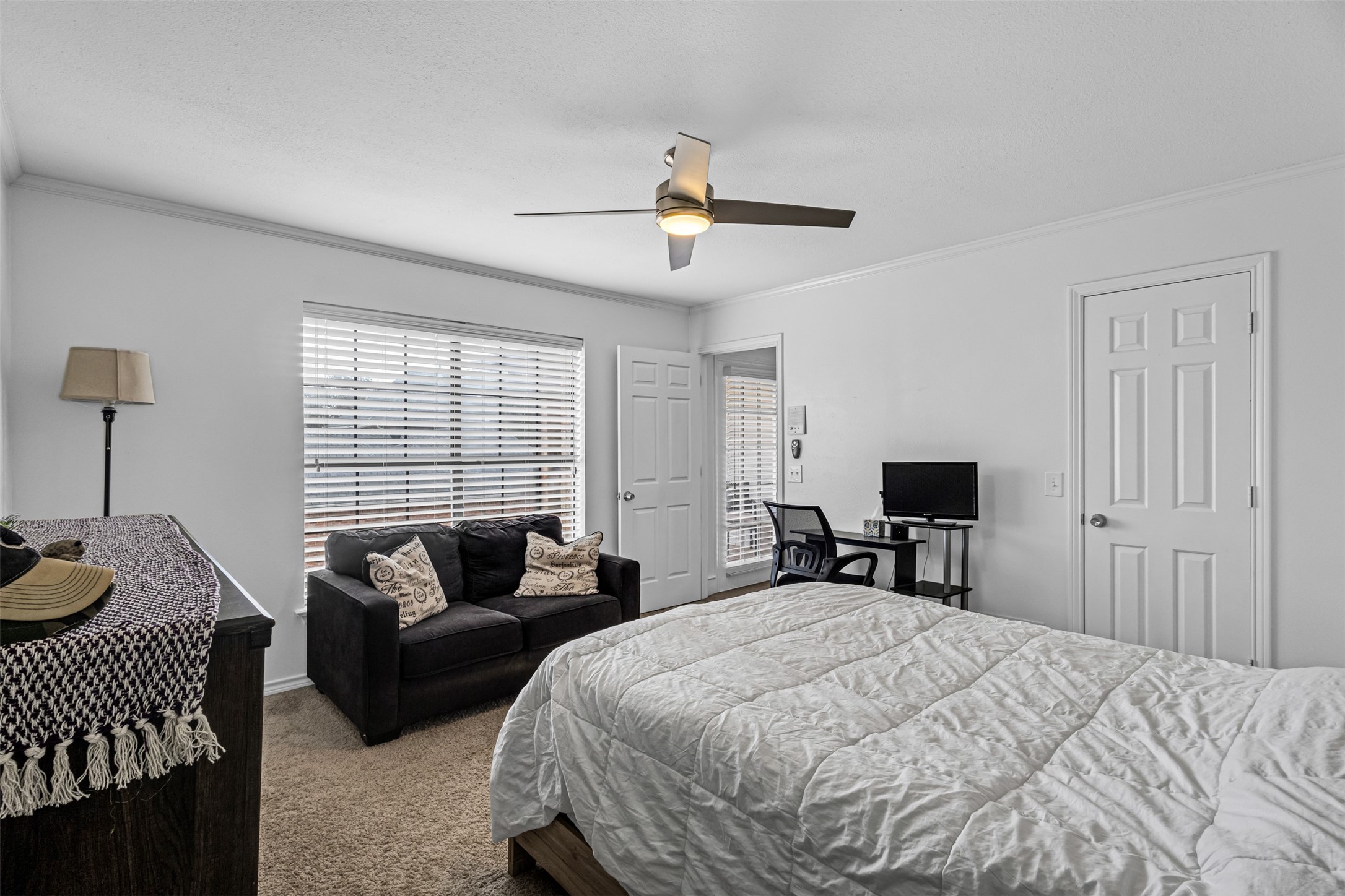 11123 Manorview Circle Dallas TX 75228