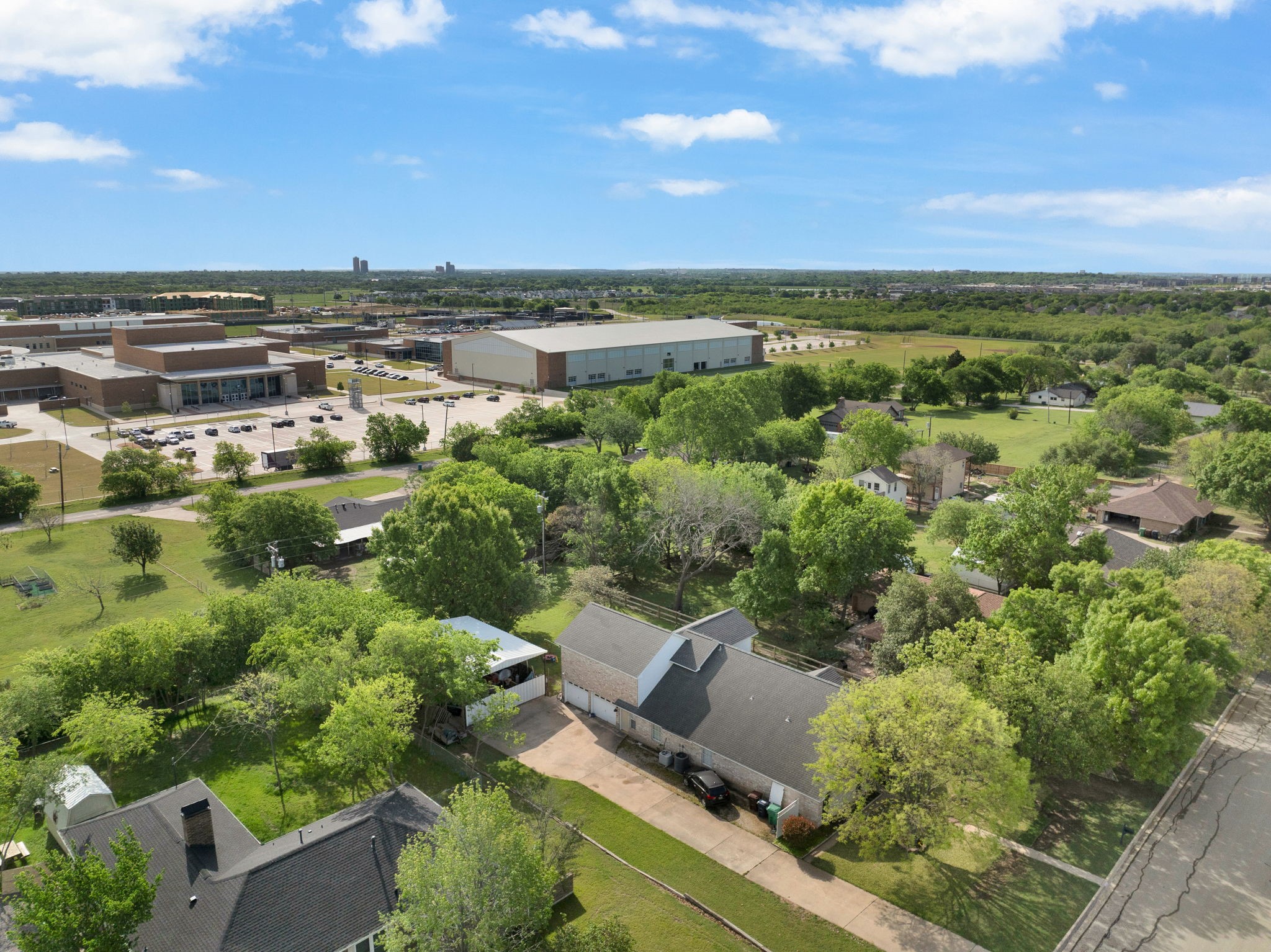 3310 Darby Lane Denton TX 76207