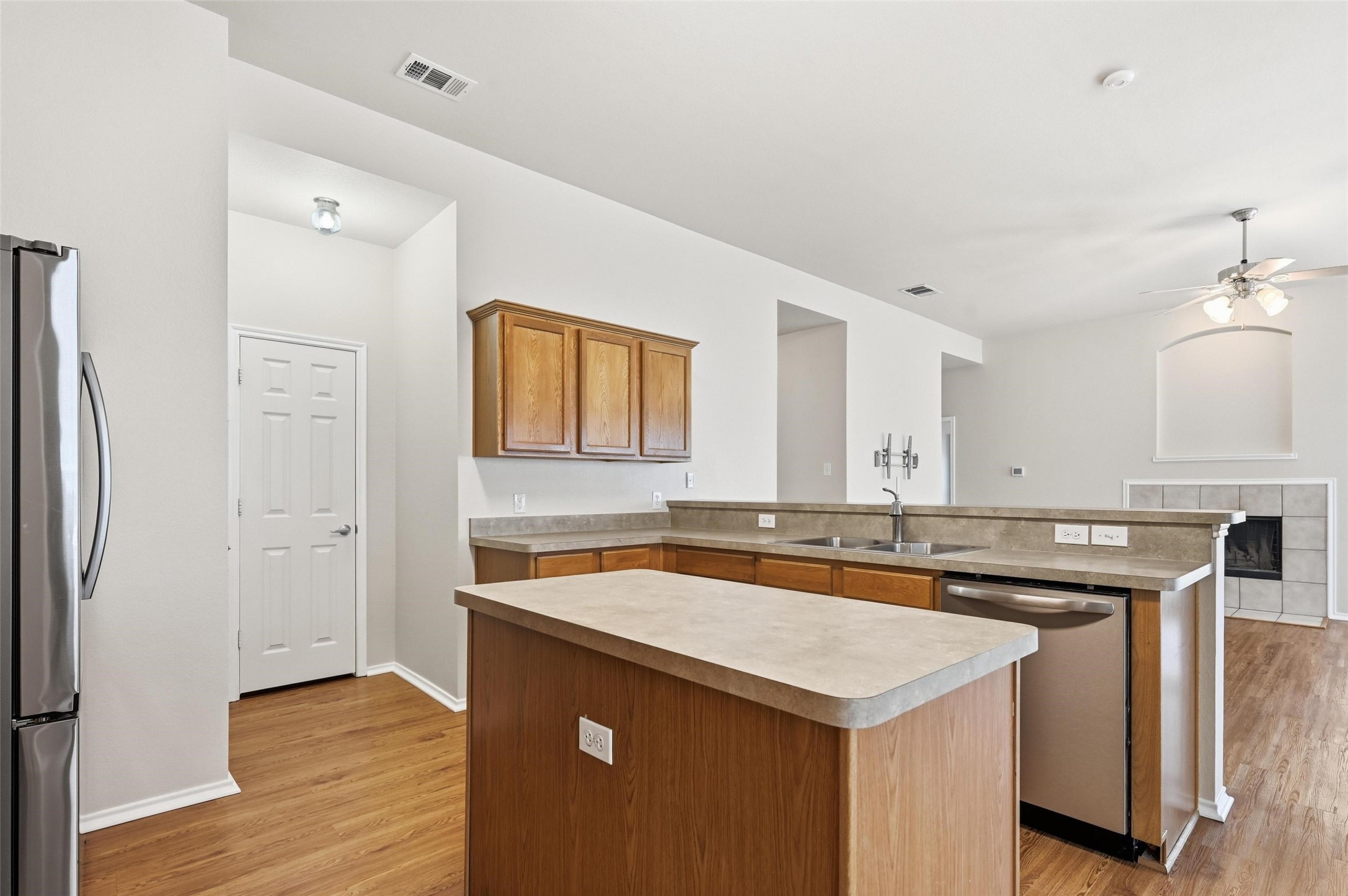 113 Creekview Drive Anna TX 75409