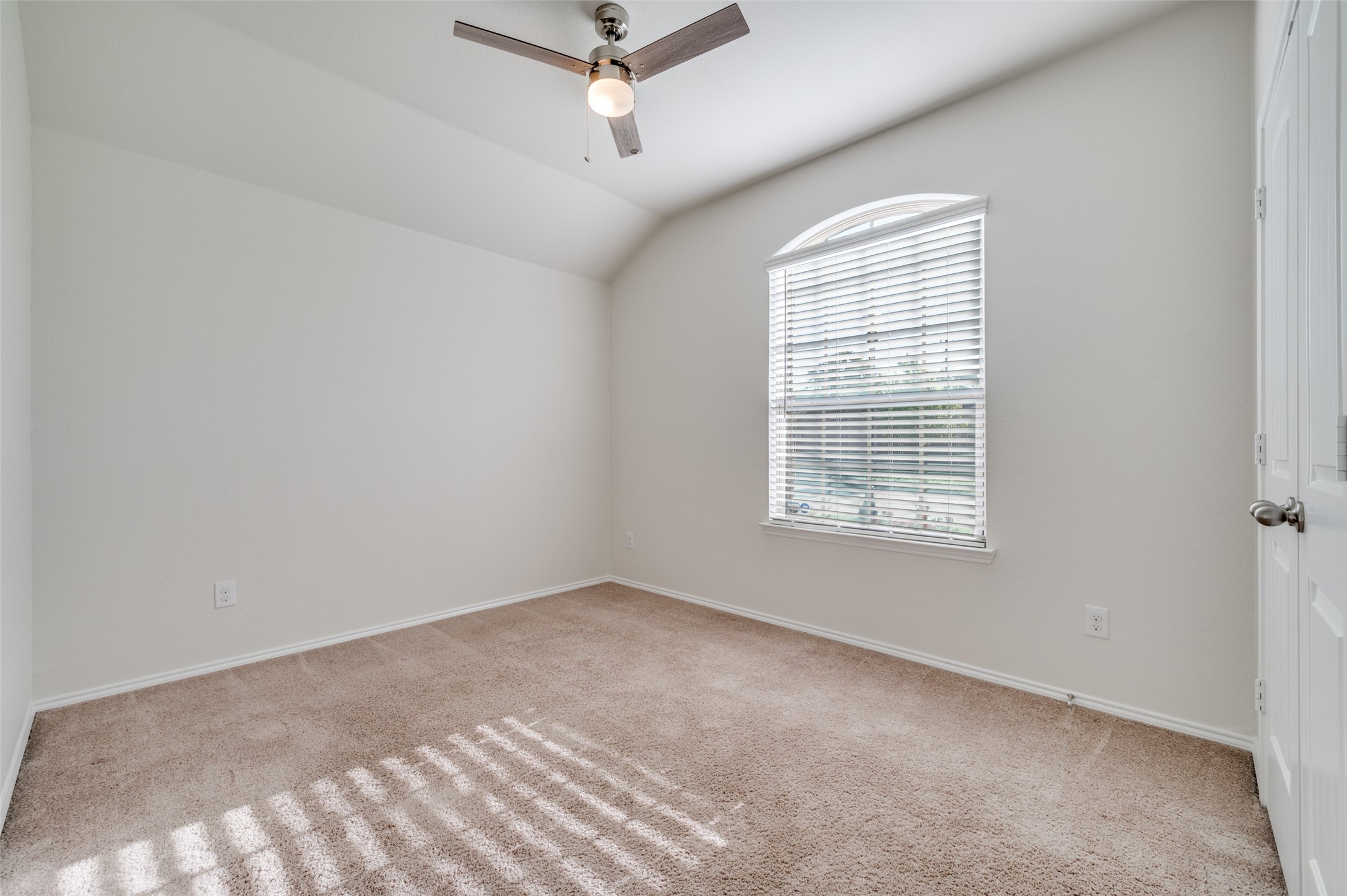 2070 Alamandine Avenue Cross Roads TX 76227