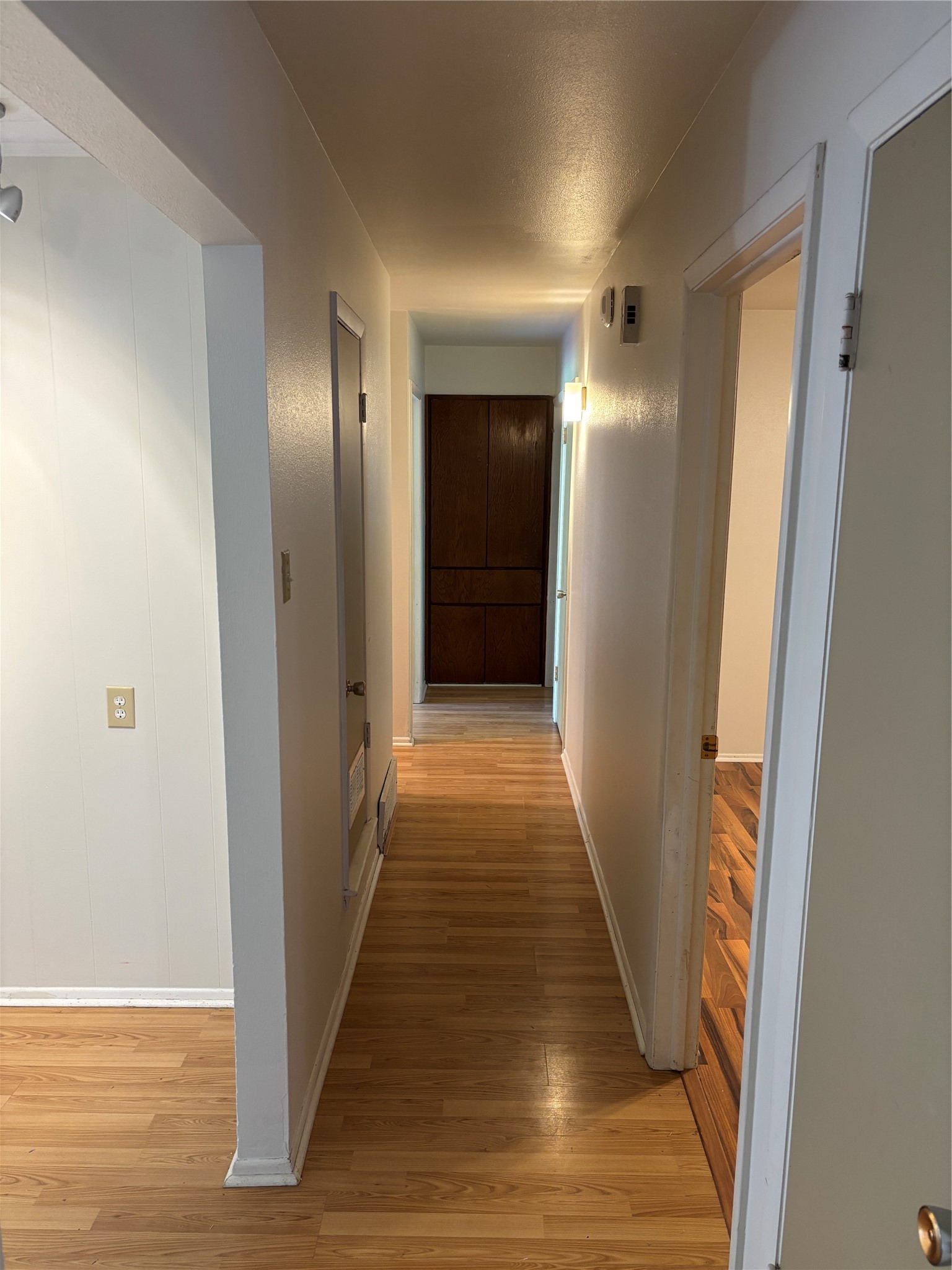 2708 Running Brook Lane Dallas TX 75228