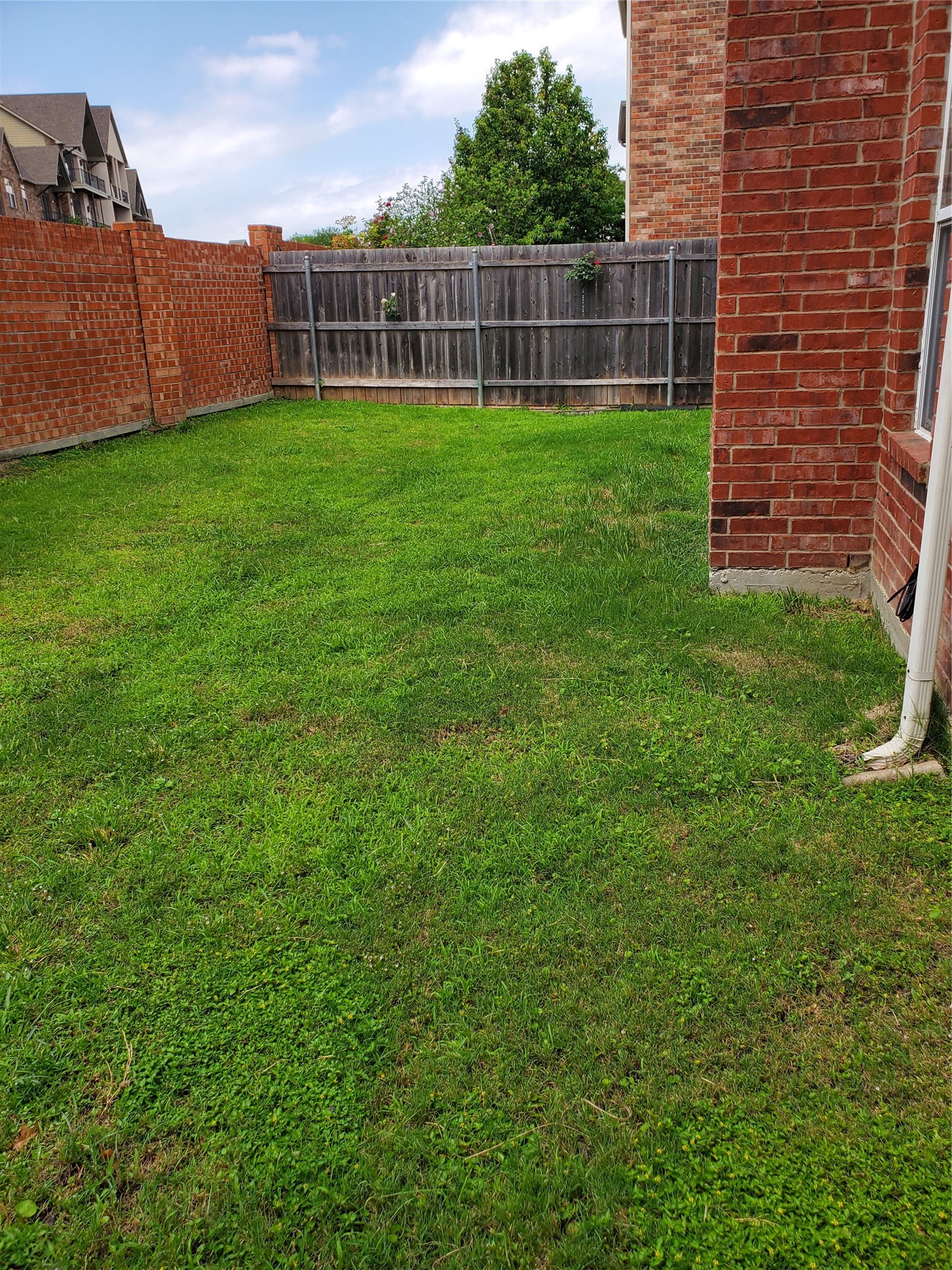 532 Silver Maple Drive Irving TX 75063