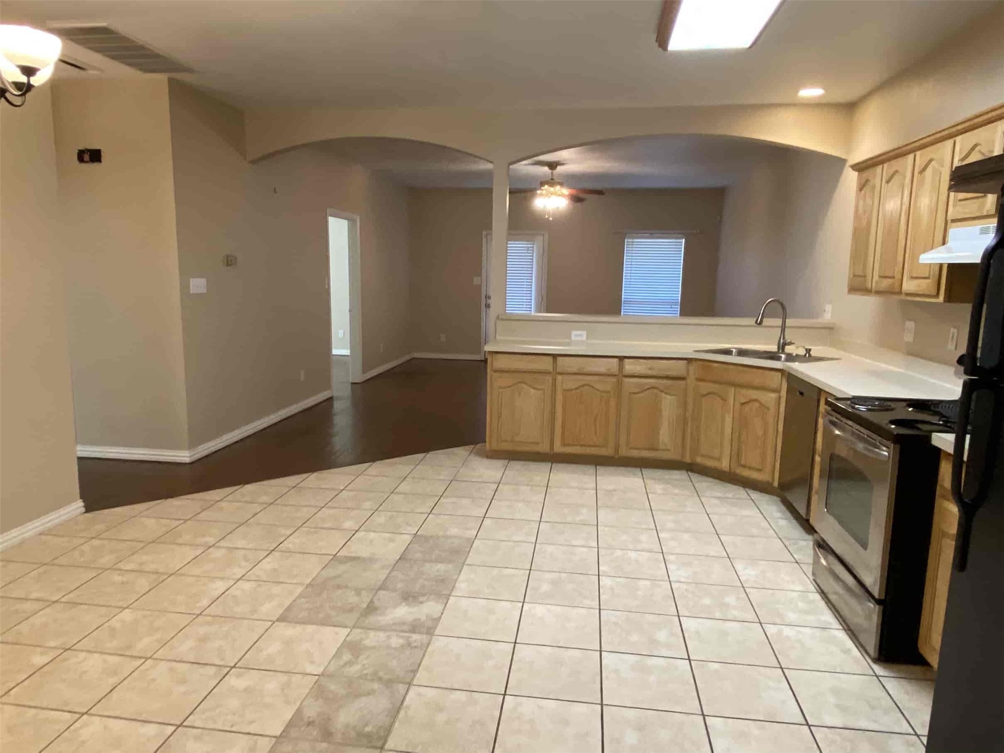 300 E Main Street Lancaster TX 75146
