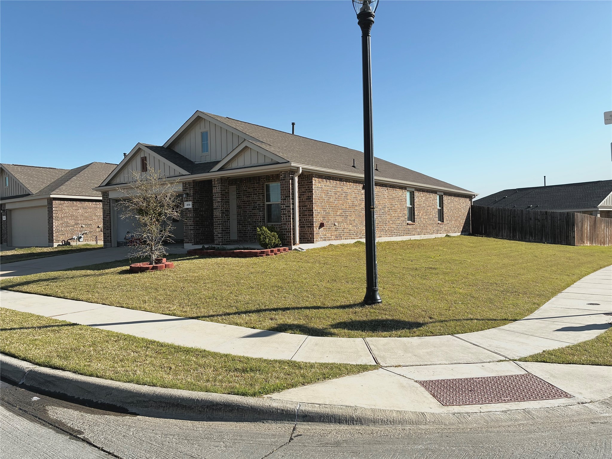 409 Buckeye Avenue Princeton TX 75407
