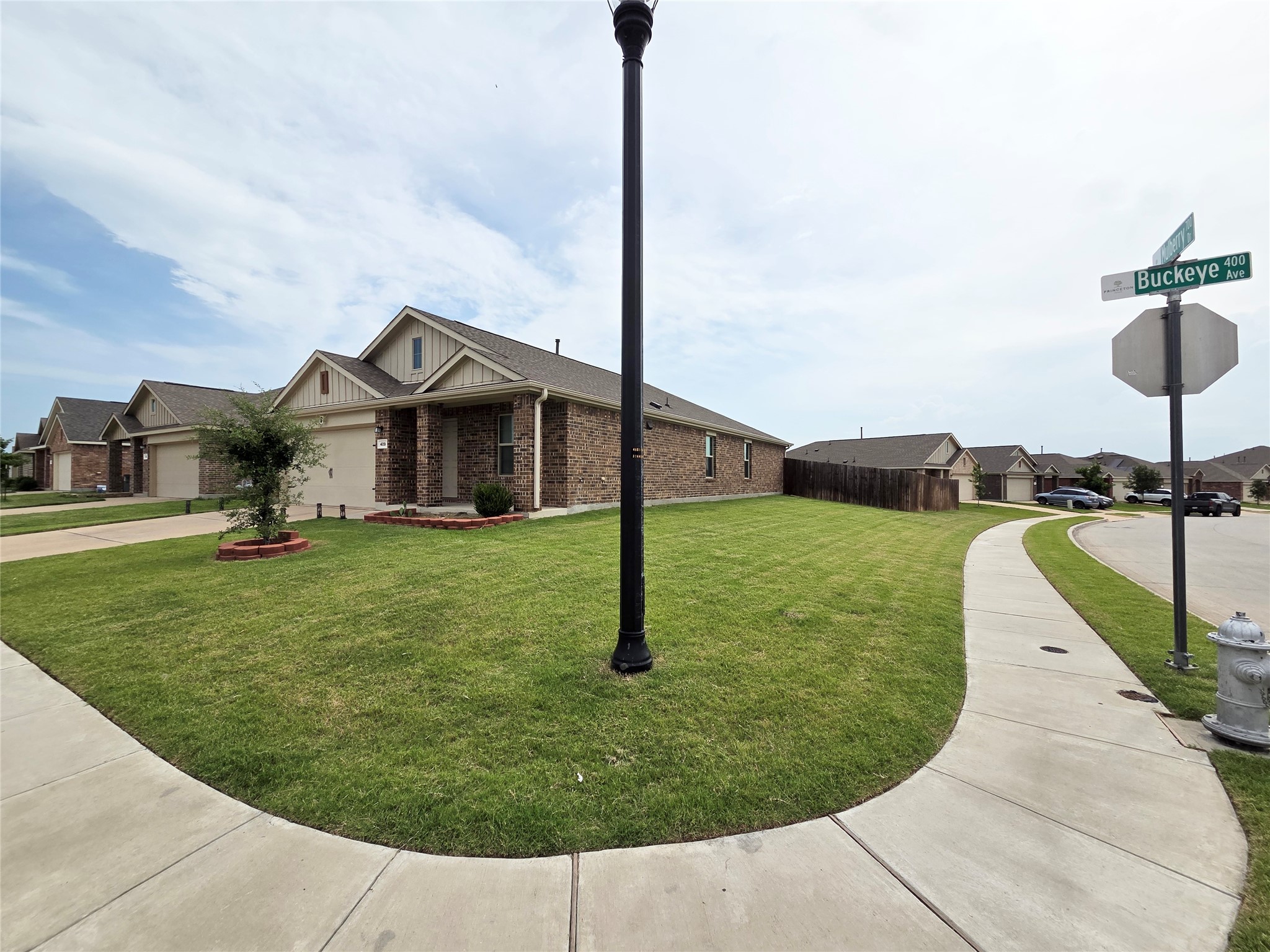 409 Buckeye Avenue Princeton TX 75407