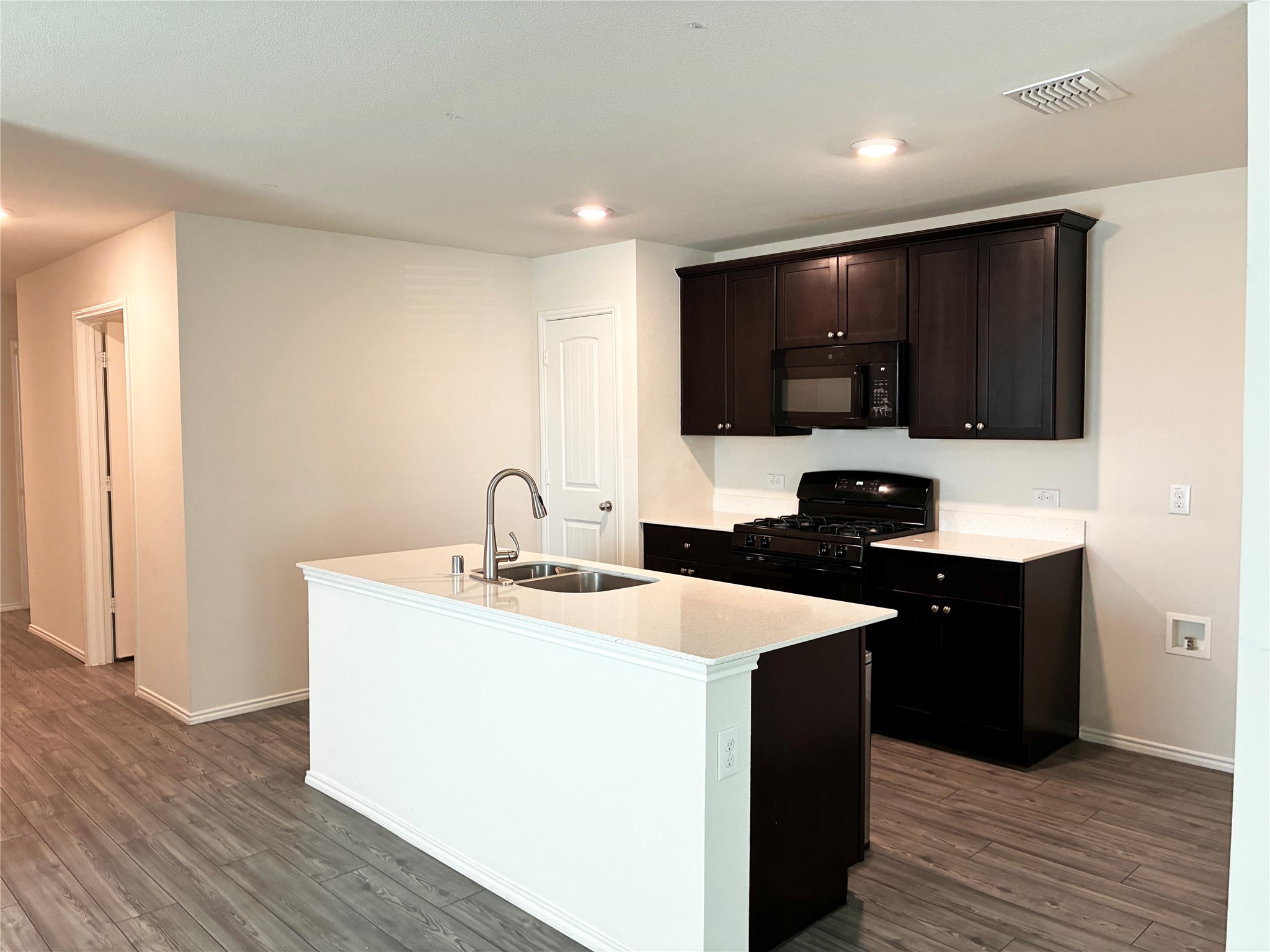 409 Buckeye Avenue Princeton TX 75407