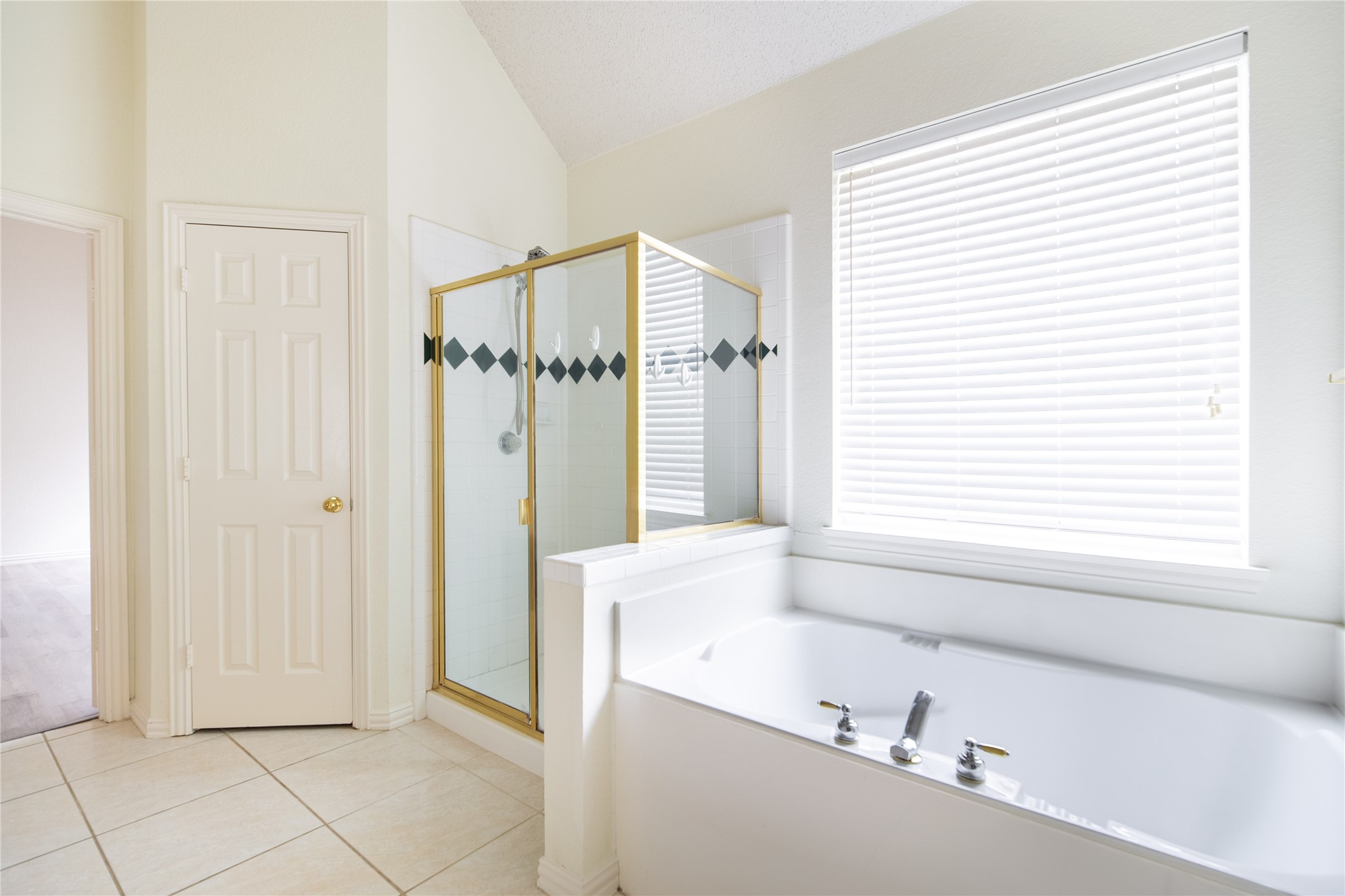 8216 Spring Valley Lane Plano TX 75025