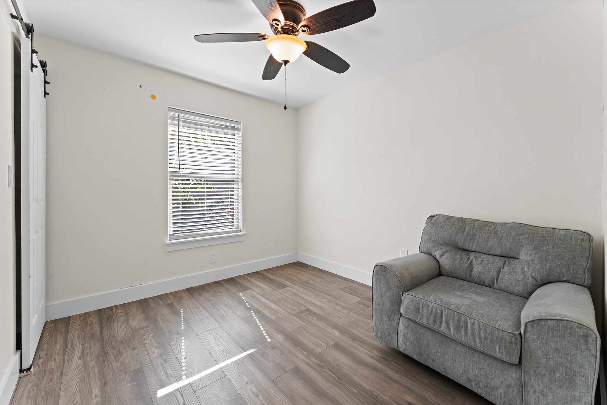 3806 Castle Hills Drive Dallas TX 75241