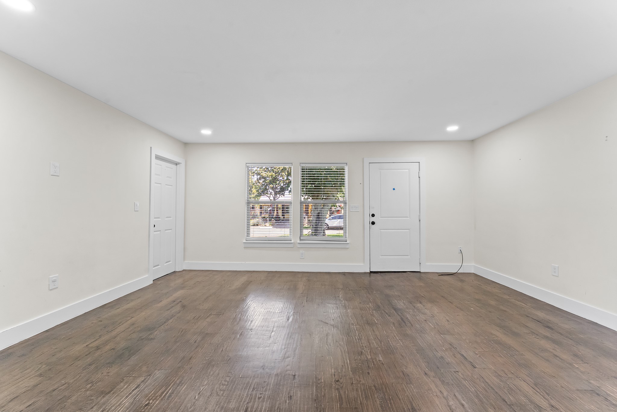 3806 Castle Hills Drive Dallas TX 75241