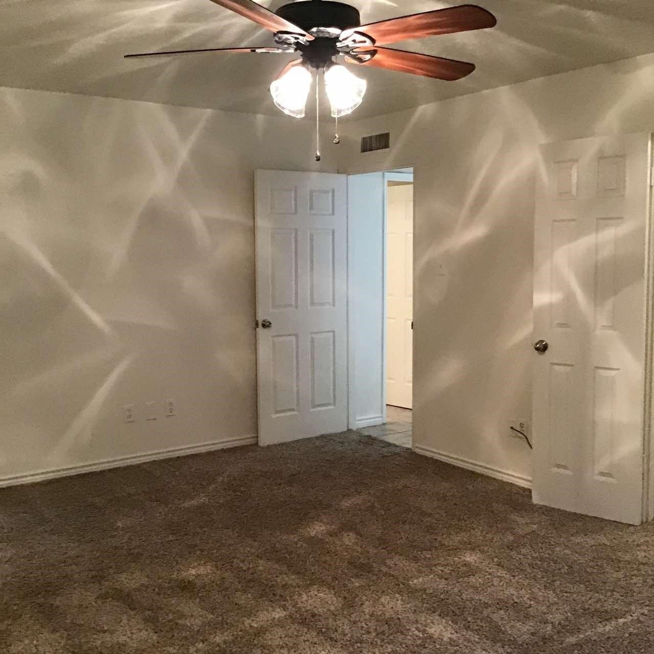 2622 Meadowview Drive Arlington TX 76016