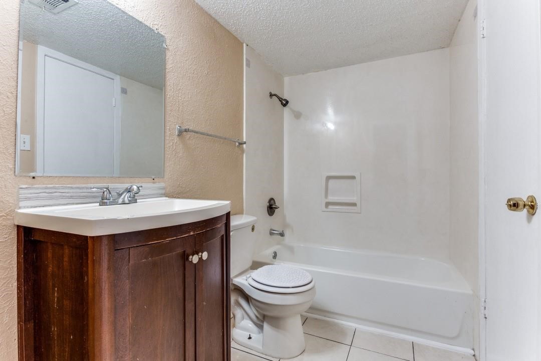 919 S Weatherred Drive Richardson TX 75080