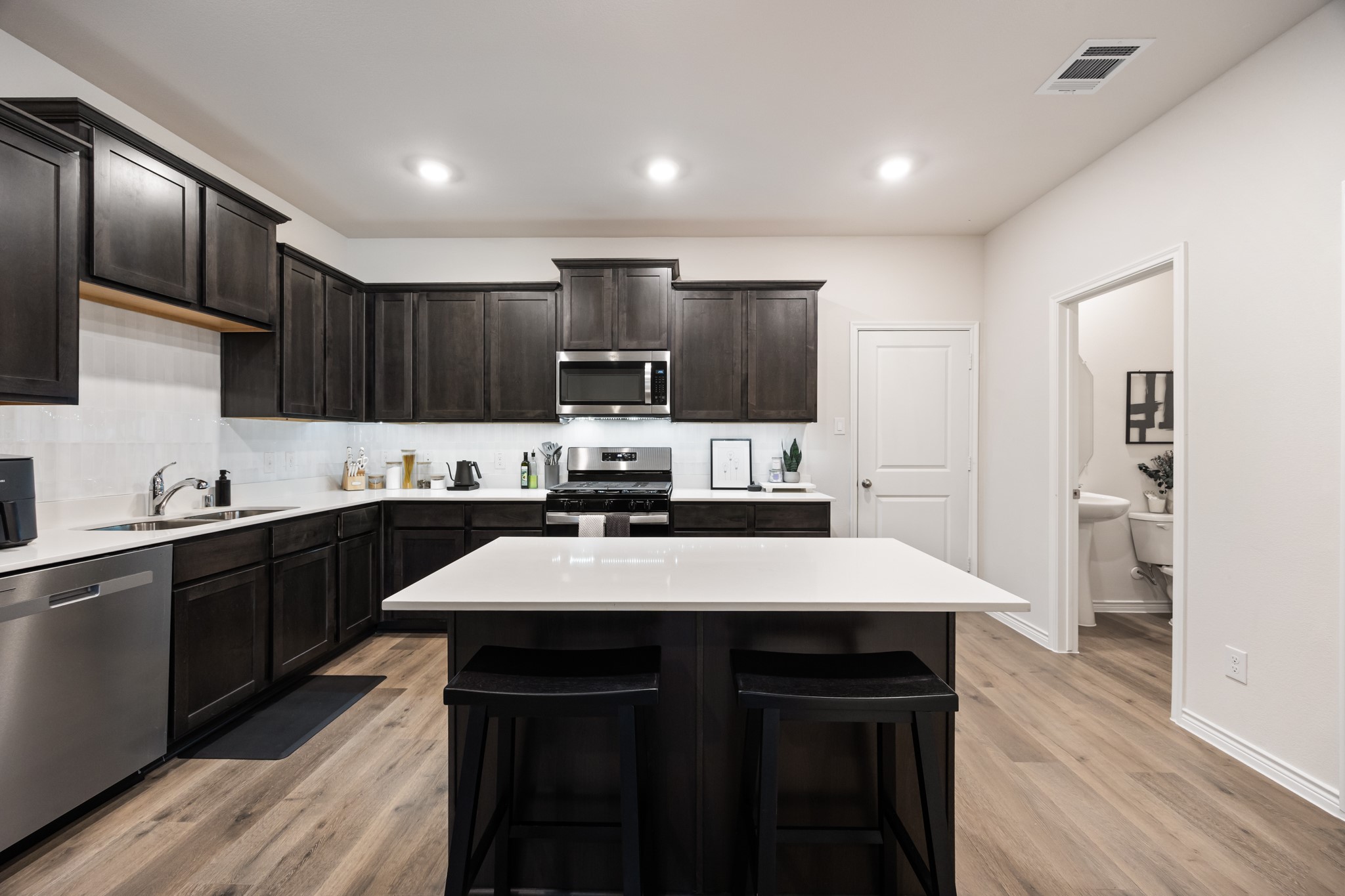 2016 Saddle Way Mesquite TX 75149