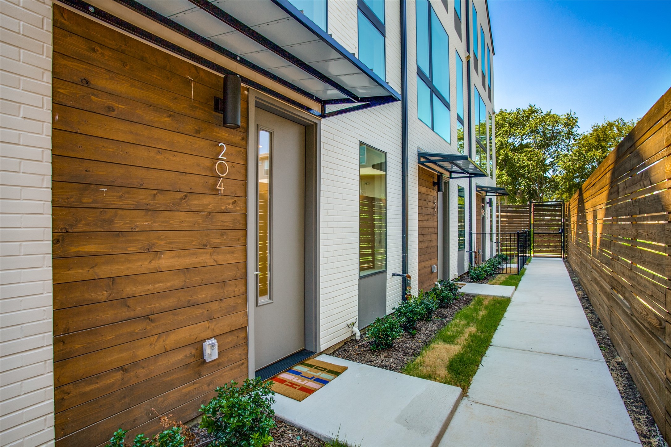 4419 Cabell Drive Dallas TX 75204