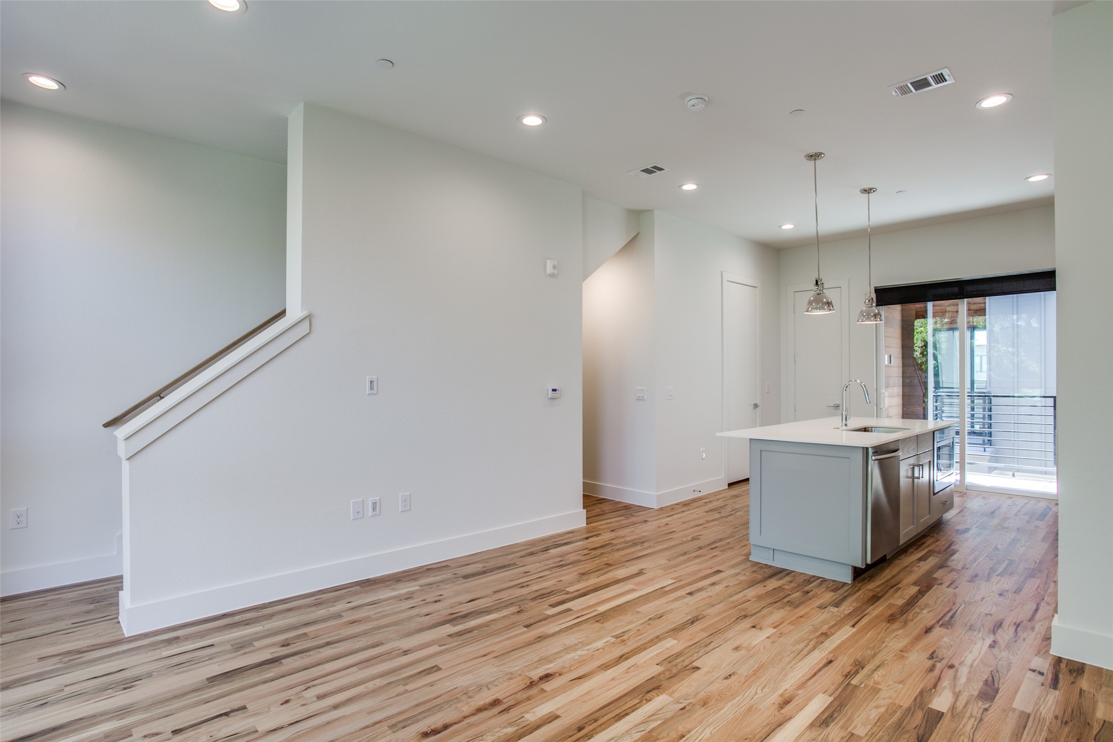 4419 Cabell Drive Dallas TX 75204