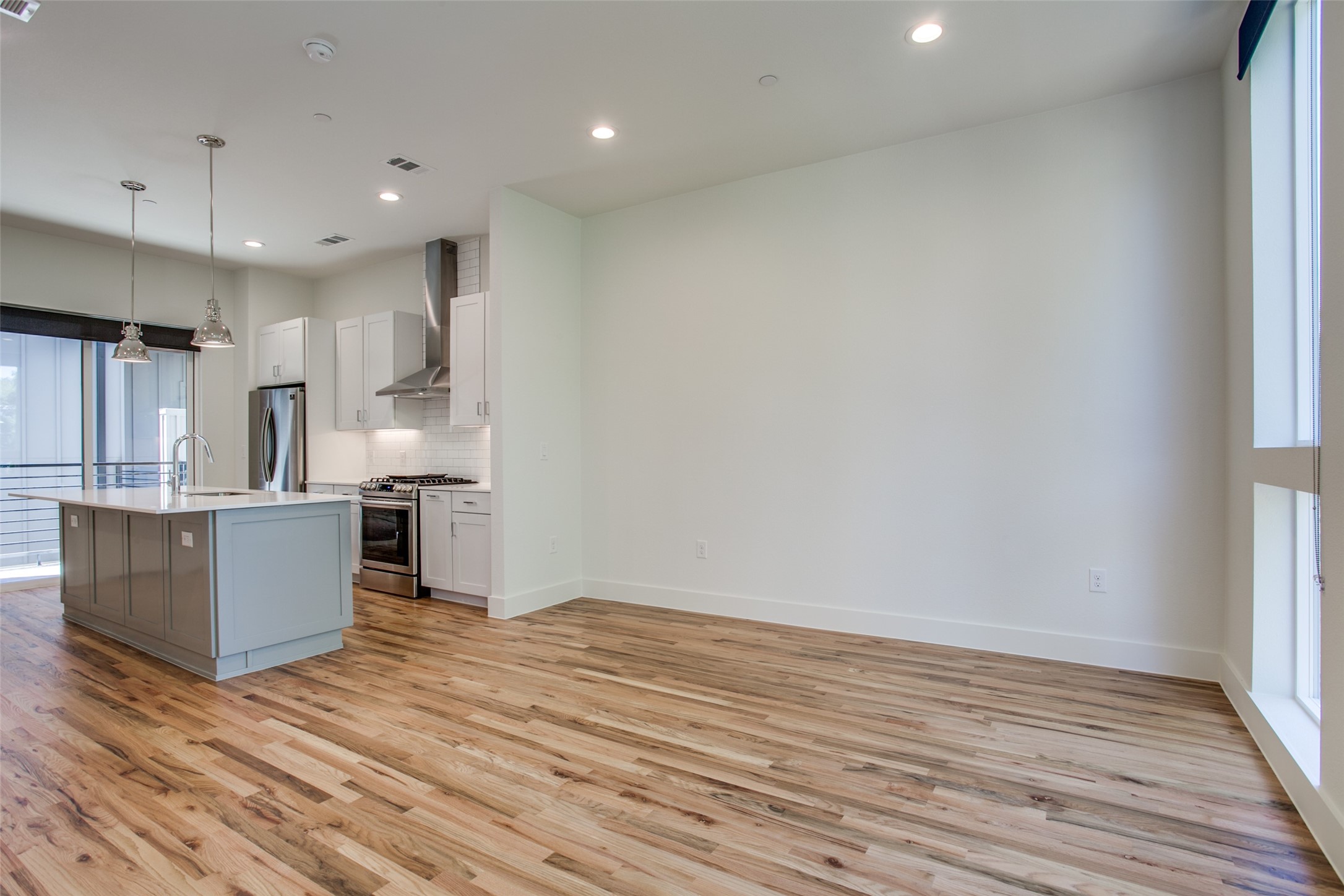 4419 Cabell Drive Dallas TX 75204