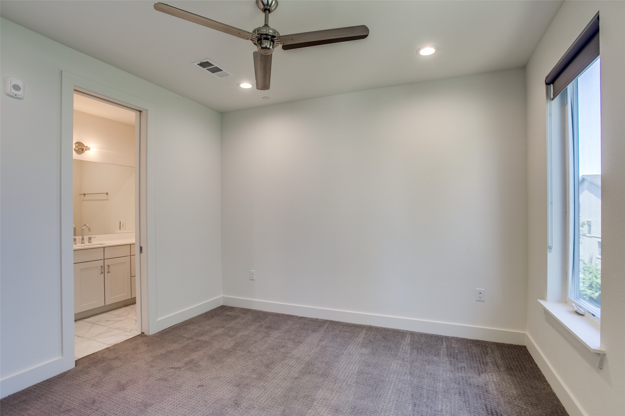4419 Cabell Drive Dallas TX 75204