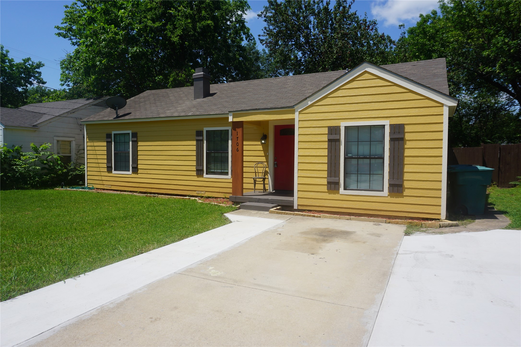 1706 N Ricketts Street Sherman TX 75092