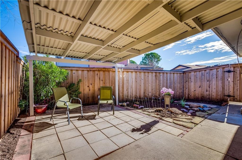 513 Hunters Glen Street Lewisville TX 75067