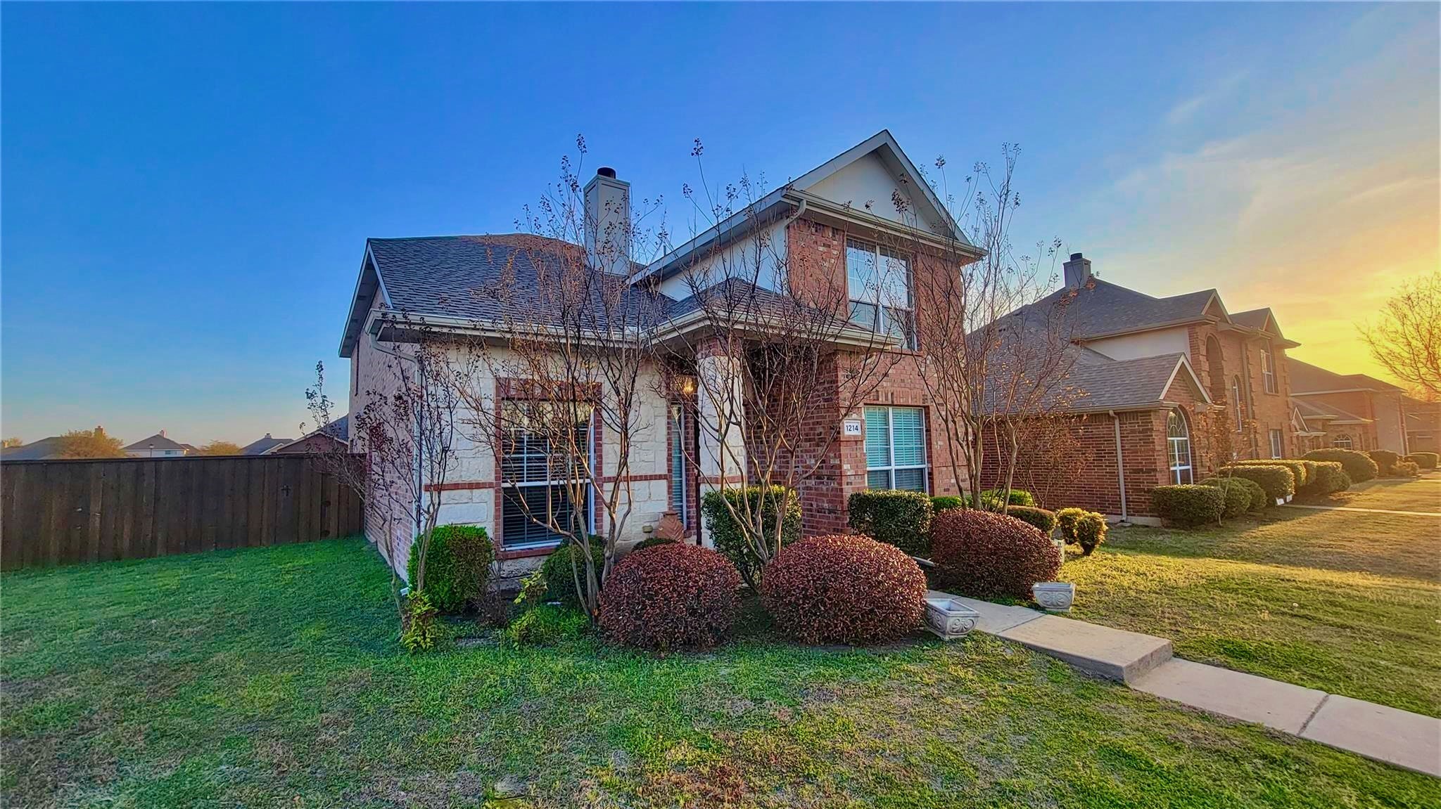 1214 E Oak Street E Wylie TX 75098