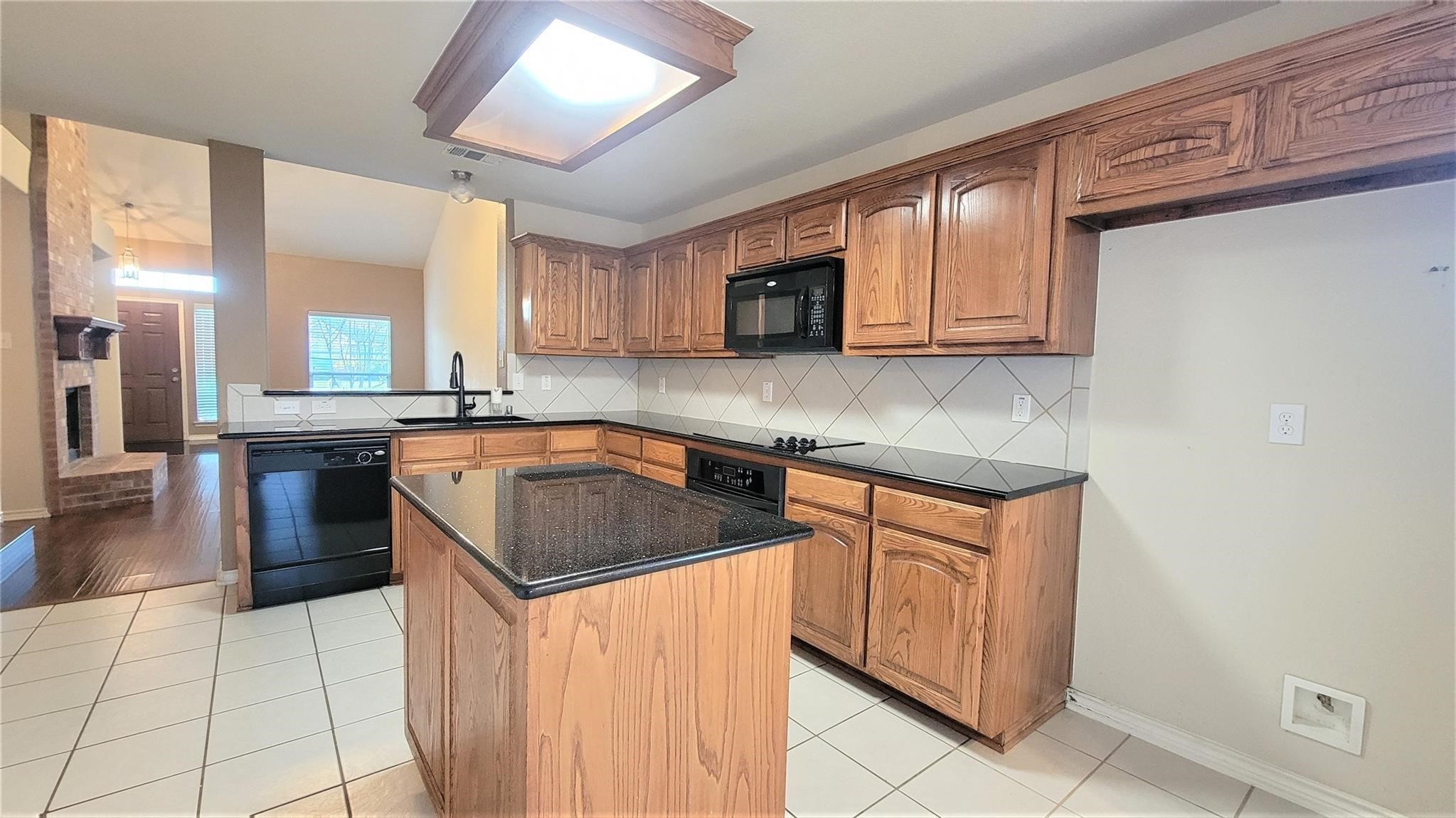 1214 E Oak Street E Wylie TX 75098