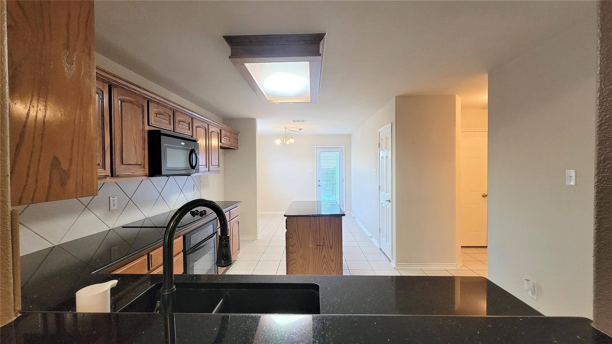 1214 E Oak Street E Wylie TX 75098