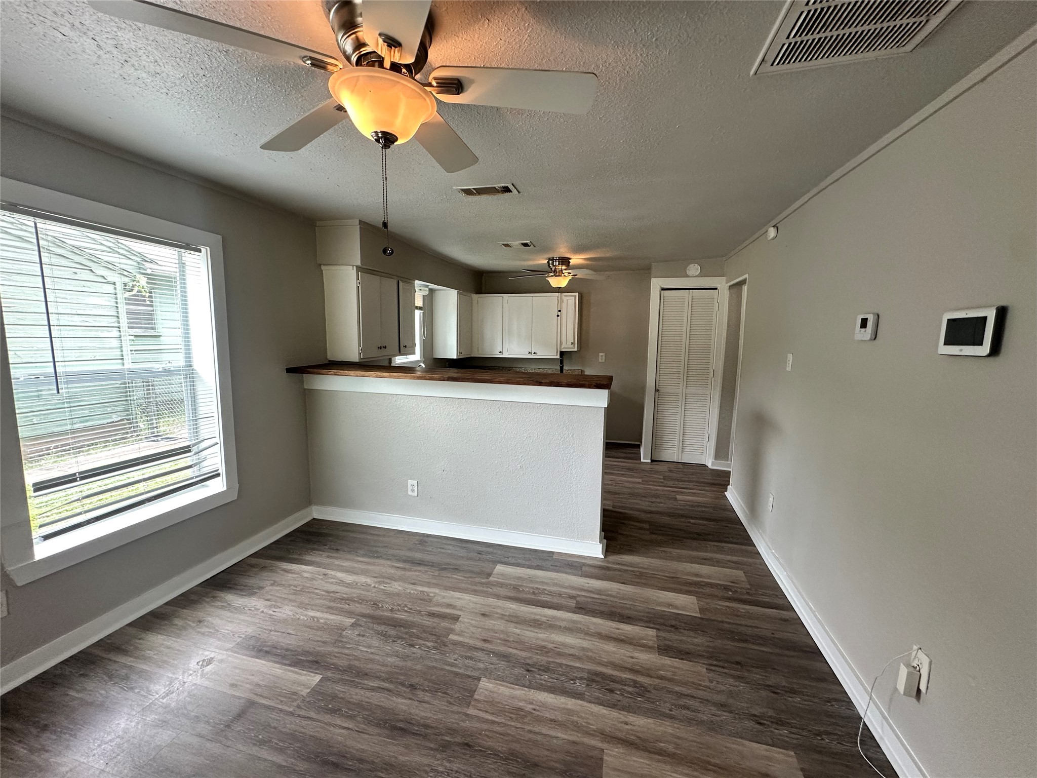 4611 Bradshaw Street Dallas TX 75215