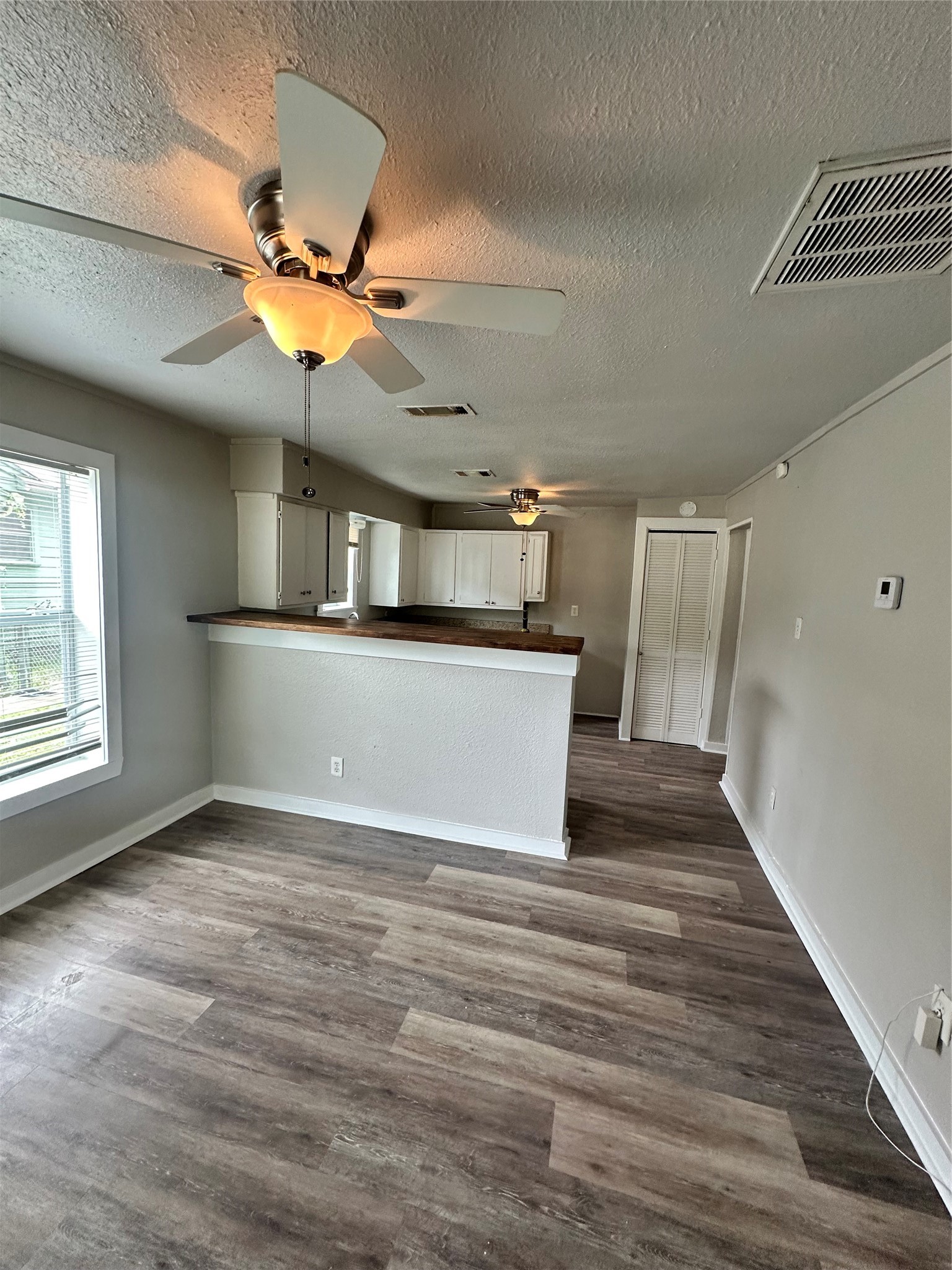 4611 Bradshaw Street Dallas TX 75215