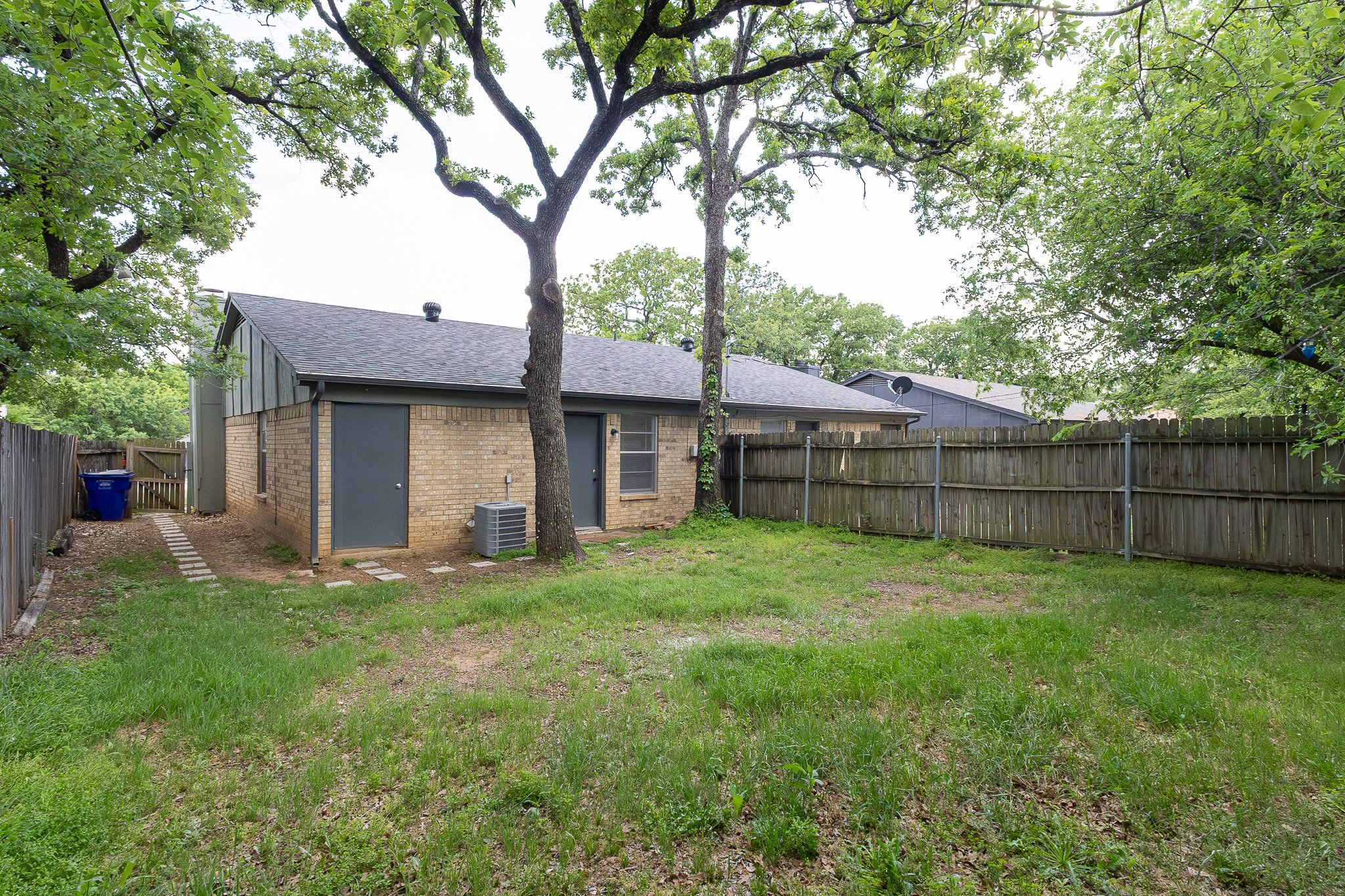 741 Woodland Court Kennedale TX 76060