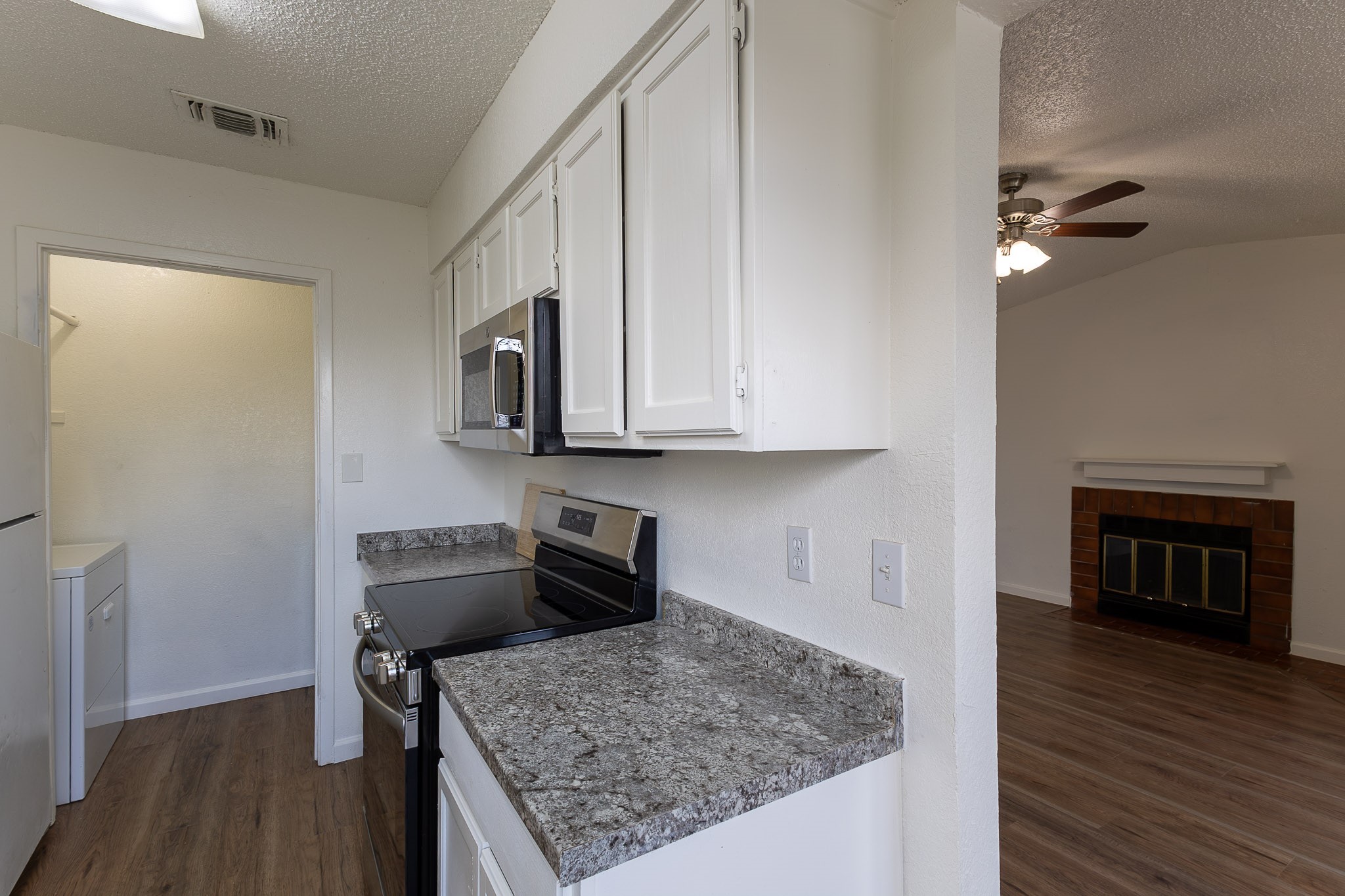 741 Woodland Court Kennedale TX 76060