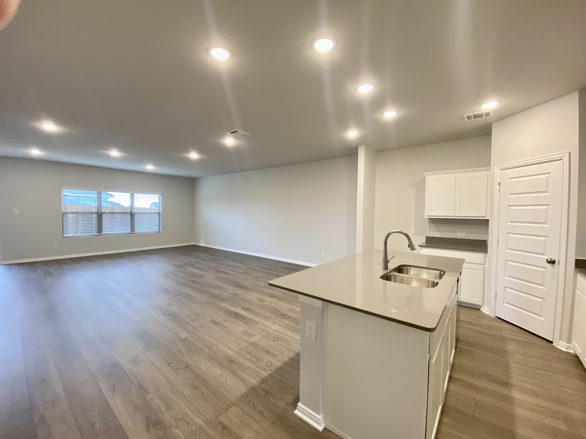 615 Metallic Tree Lane Van Alstyne TX 75495