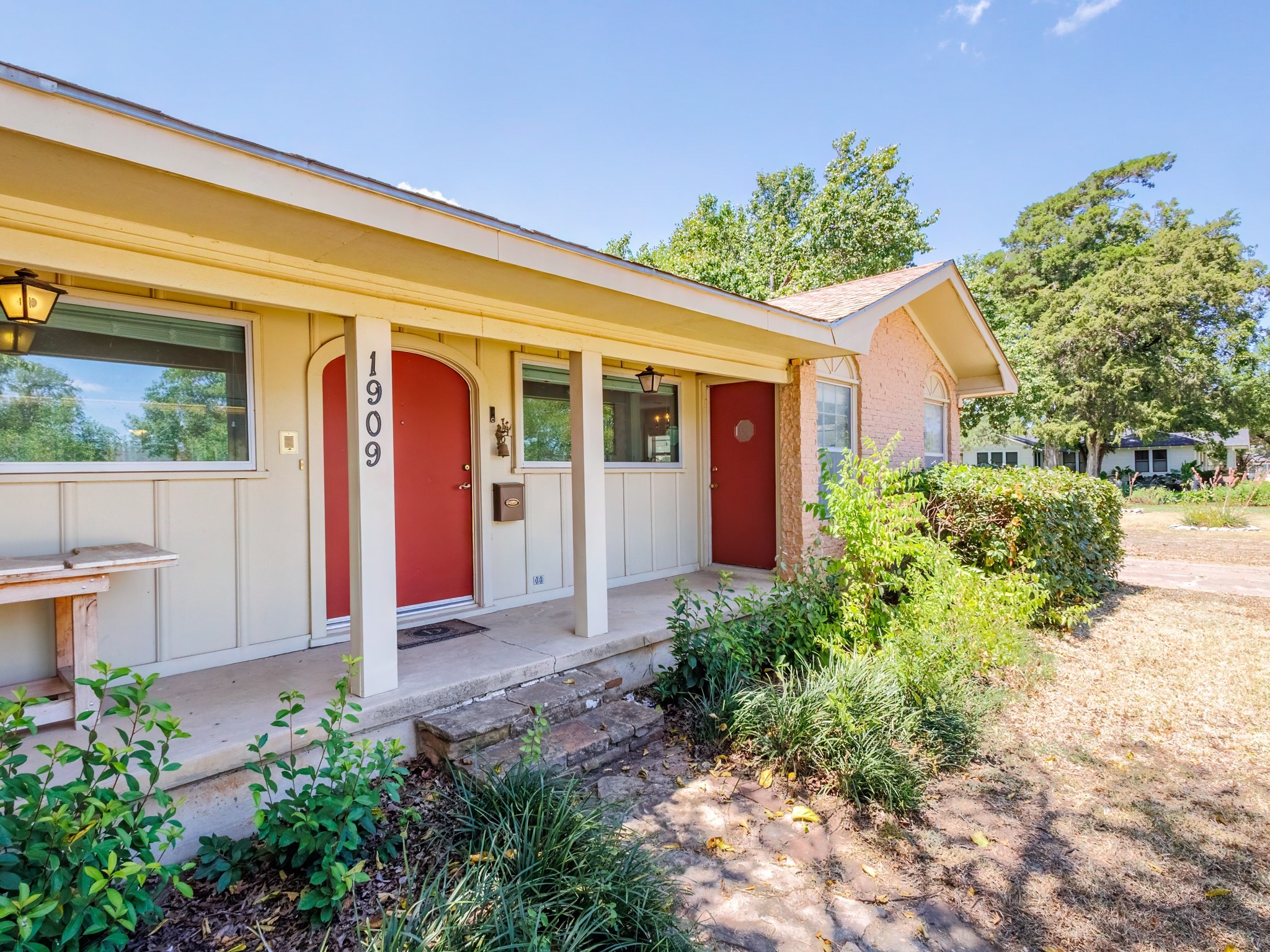 1909 8th Street Brownwood TX 76801