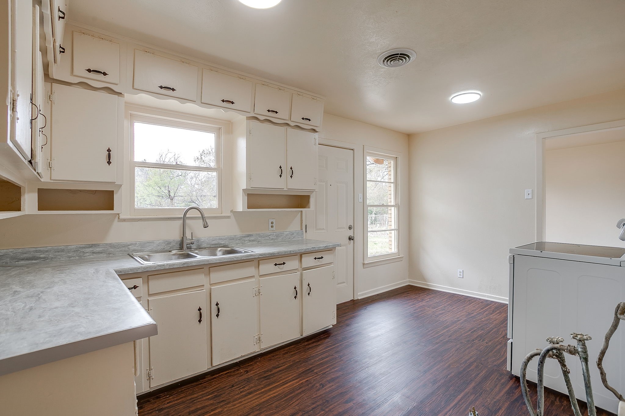 4315 Mackey Drive North Richland Hills TX 76180