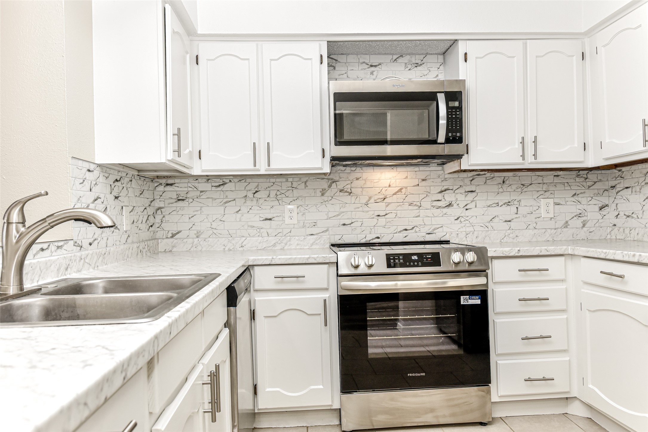 3022 Forest Lane Dallas TX 75234