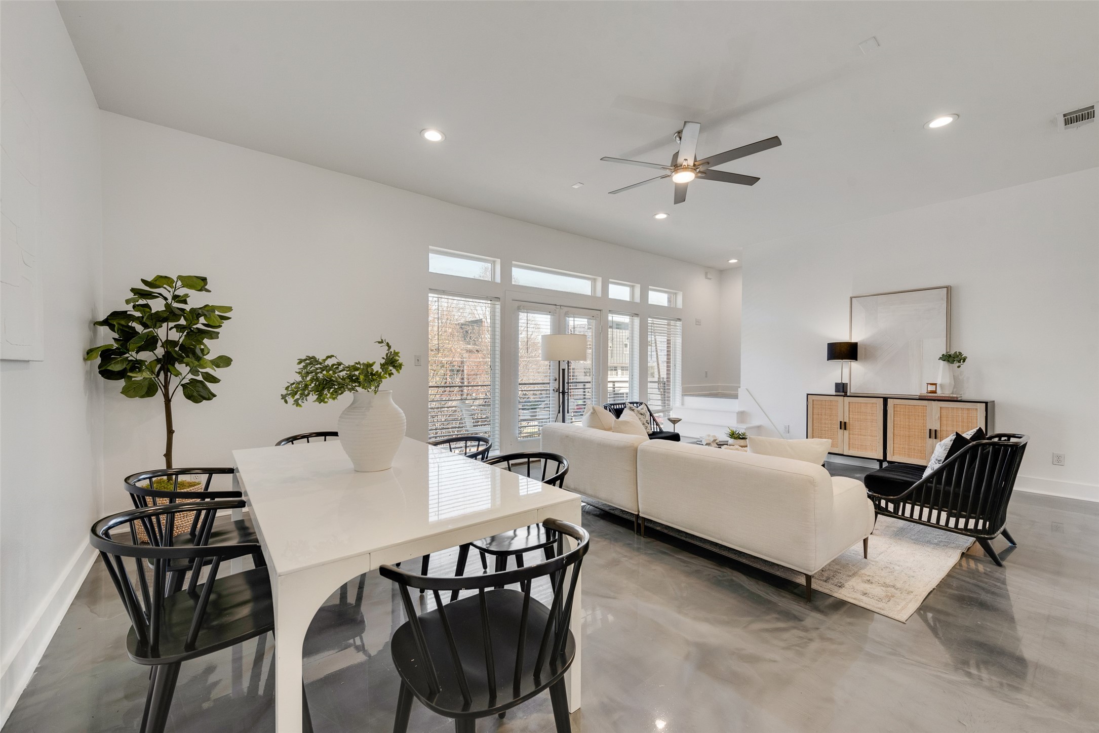 5711 Ross Avenue Dallas TX 75206