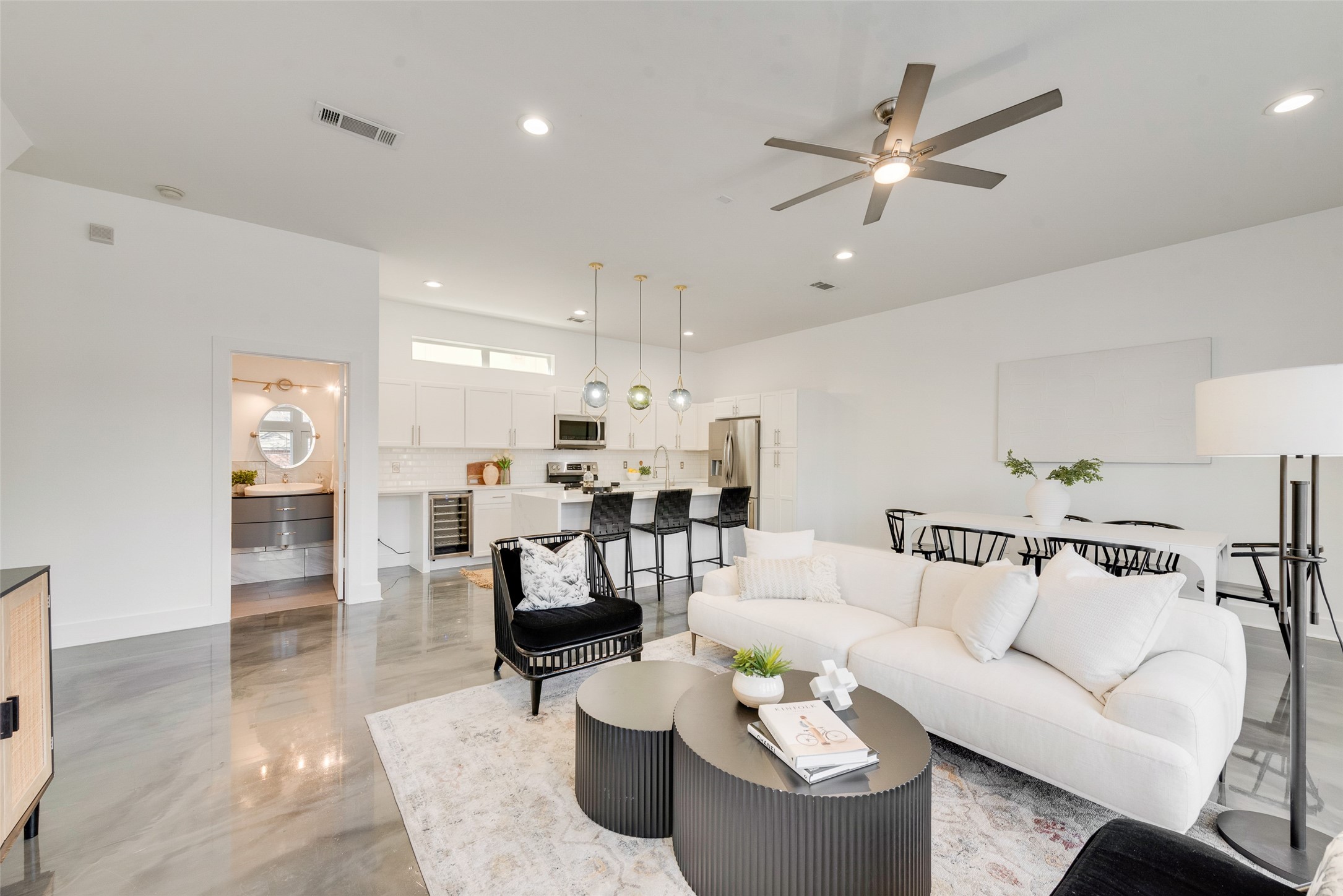 5711 Ross Avenue Dallas TX 75206